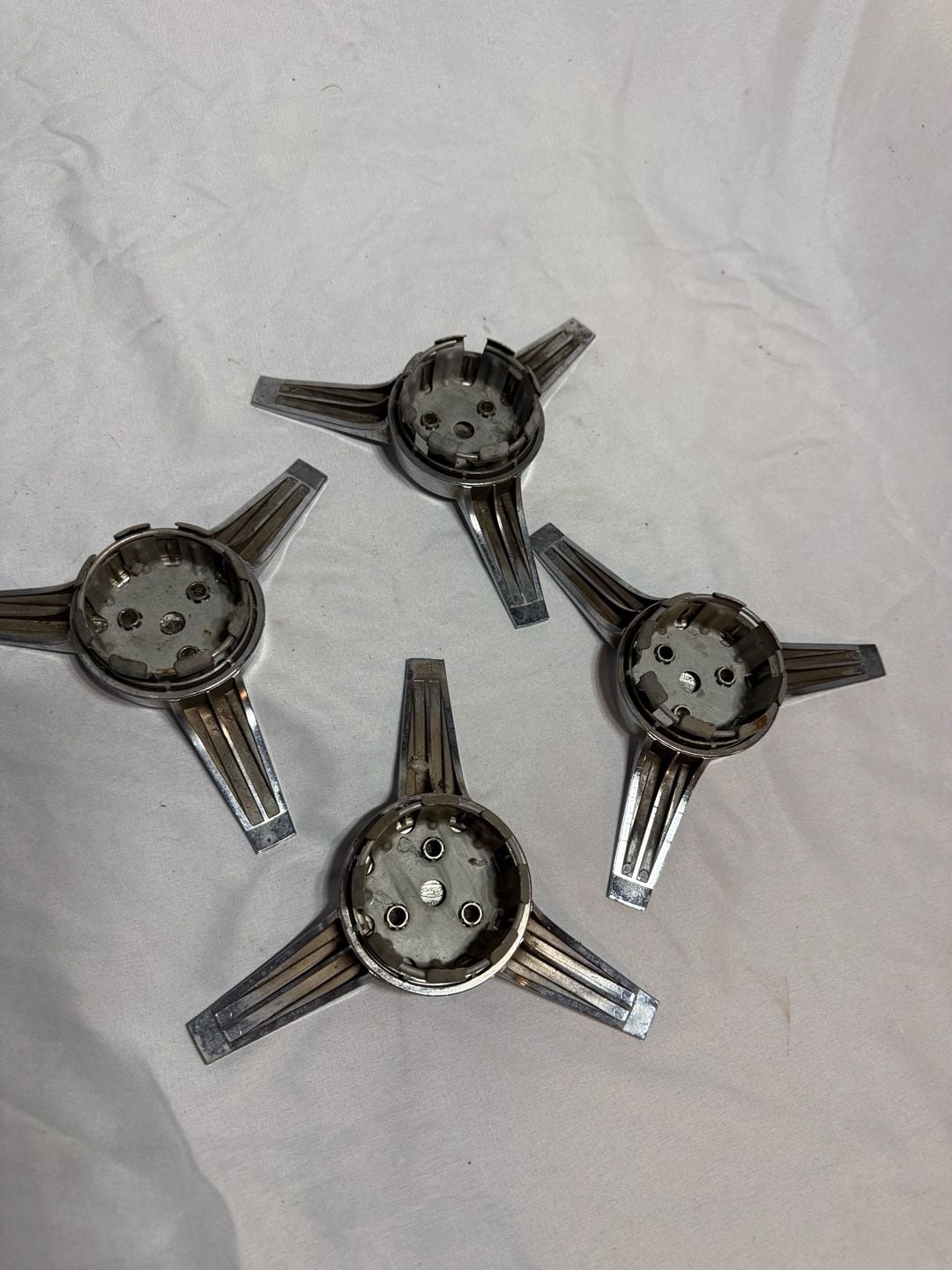 Ford Spinner Wheel Center Caps Set Of 4 4