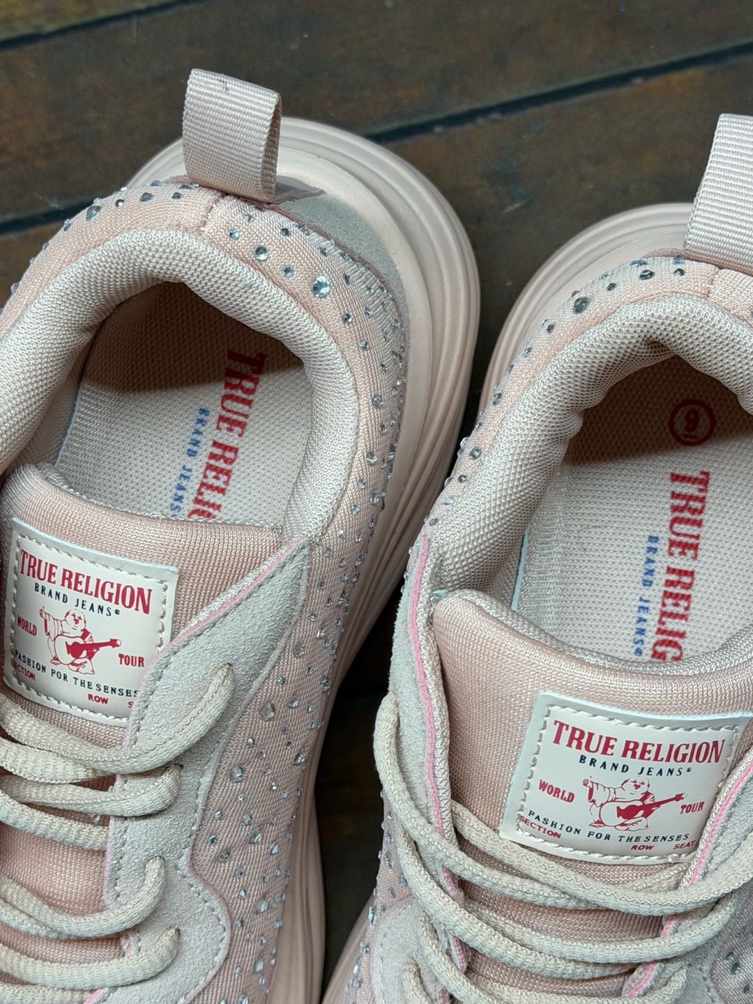 True Religion TR-Katie-S Sneakers Size 9 Pink Rhinestone 7