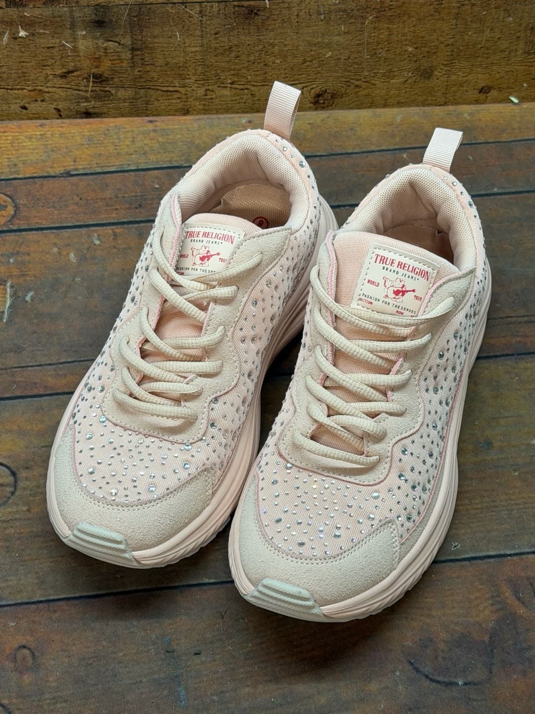 True Religion TR-Katie-S Sneakers Size 9 Pink Rhinestone 10