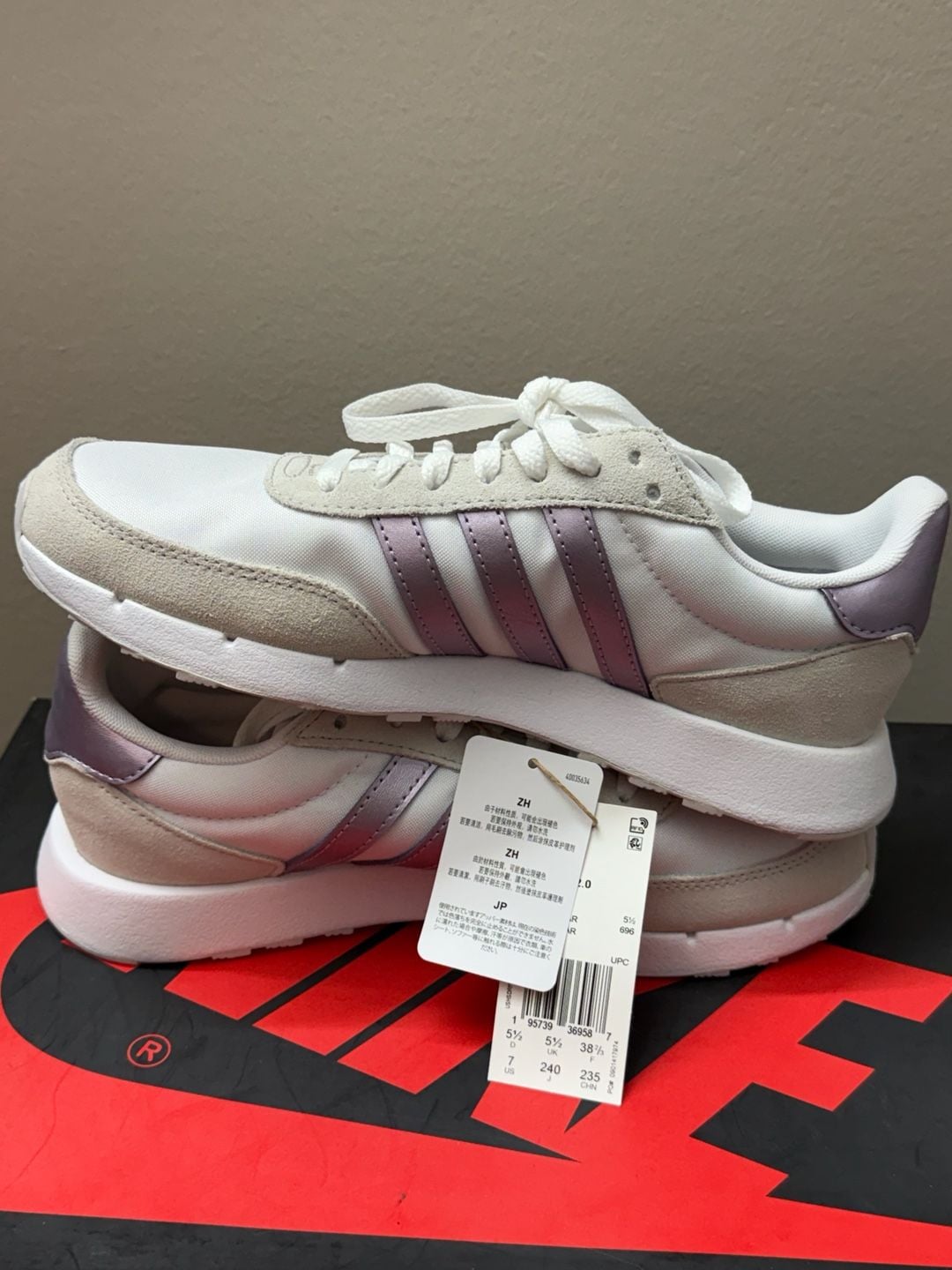 7W Adidas Run 60s 2.0 7