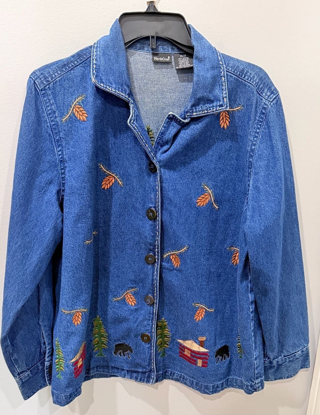 NorthCrest Embroidered Denim Jacket Size 14/16 Cabin Bear Pinecone 2