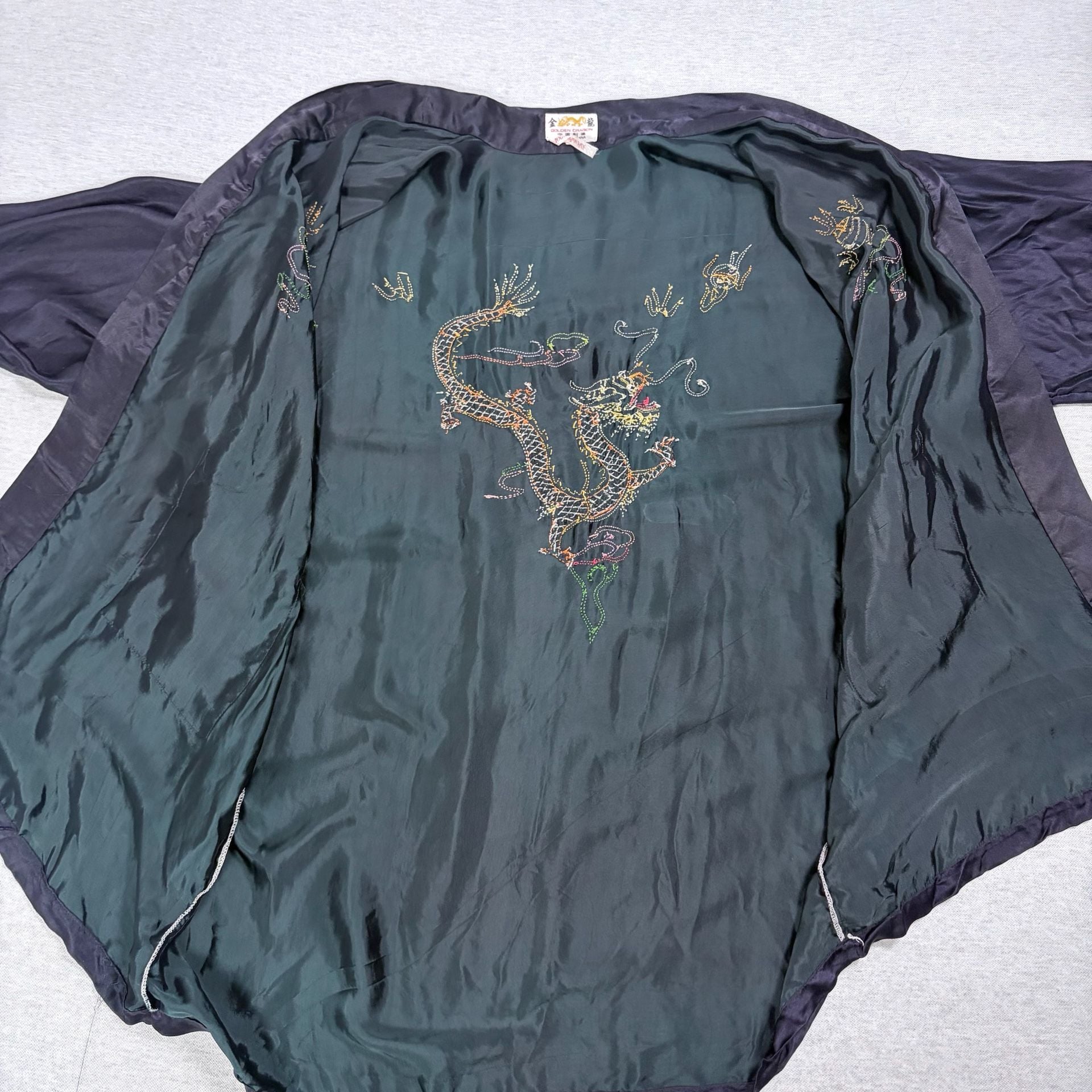 Vintage Golden Dragon Silk Robe Jacket Hand Embroidered Black Short Kimono Sz M 7