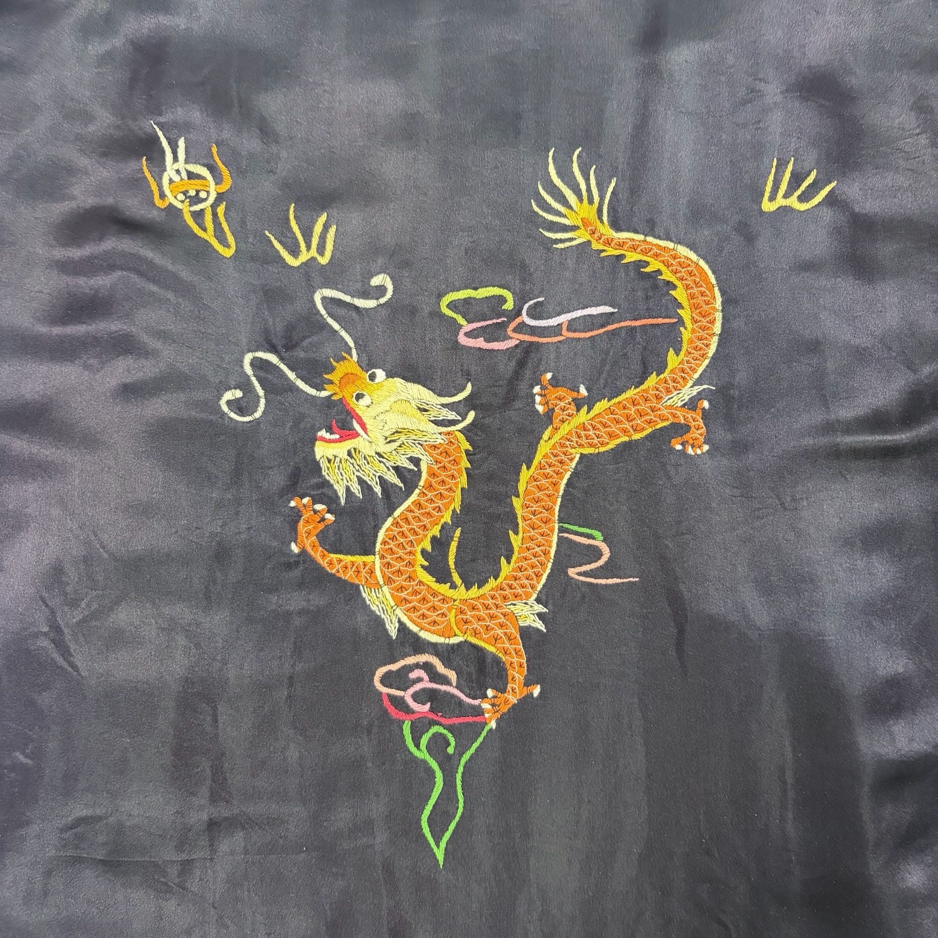 Vintage Golden Dragon Silk Robe Jacket Hand Embroidered Black Short Kimono Sz M 9