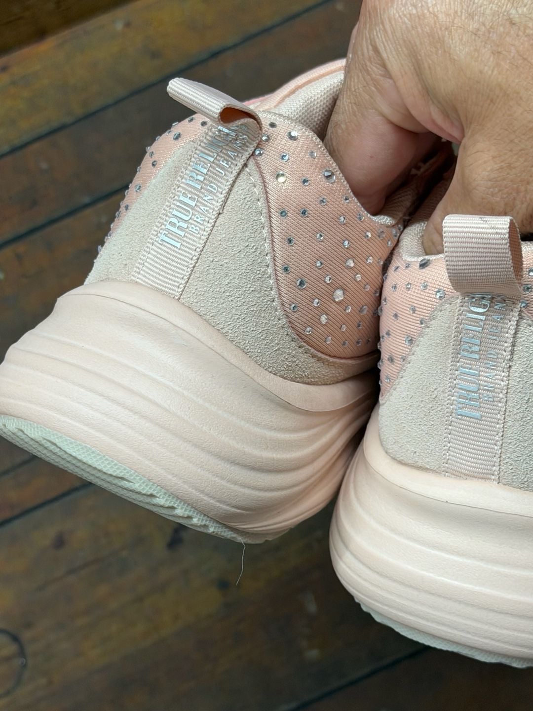 True Religion Katie S Sneaker Size 8 Pink Rhinestone Platform Shoes 8
