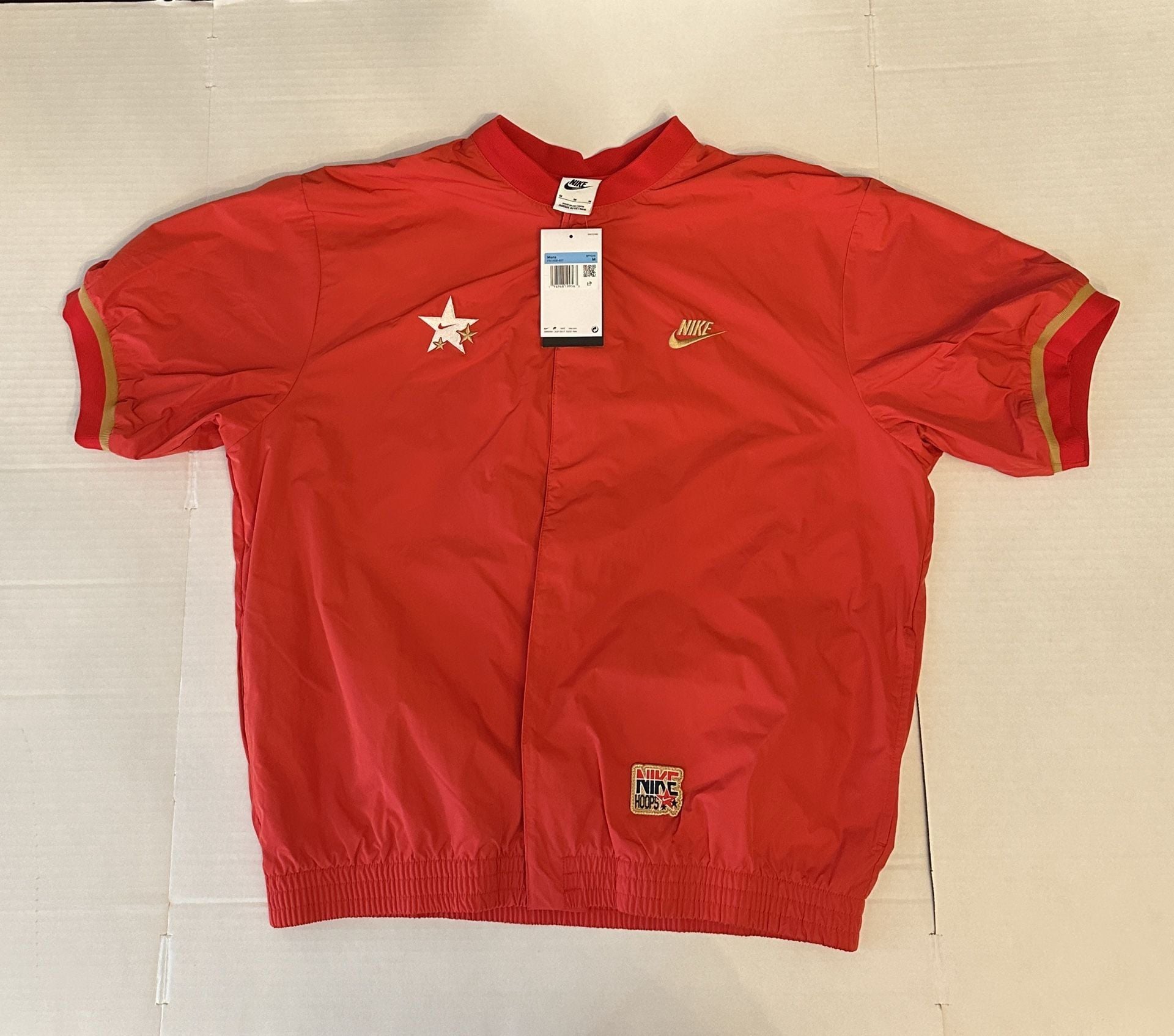 Nike Short Sleeve Jacket Size M Red Hoops FN1456-657 2