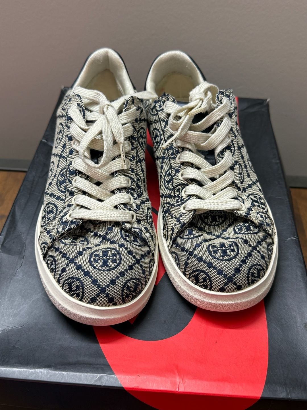 8W Tory Burch Howell T Monogram Jacquard Sneakers 5