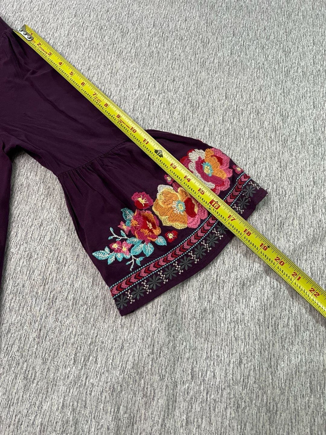 Andree by Unit Women L Purple Floral Embroidered Boho Bell Sleeve Blouse 4