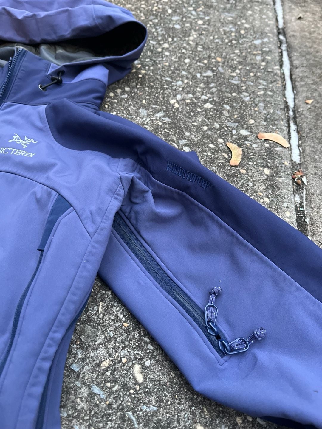 Arc'Teryx Windstopper Jacket Size M Purple Blue Women’s 3