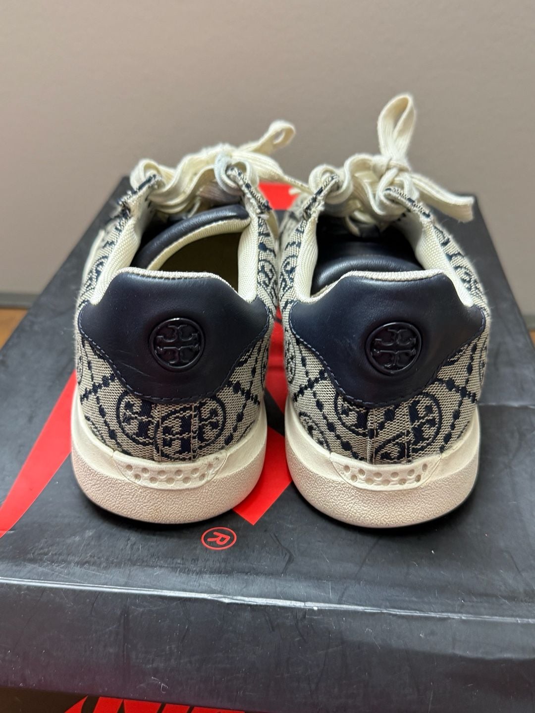 8.5W Tory Burch Howell T Monogram Jacquard Sneakers 5