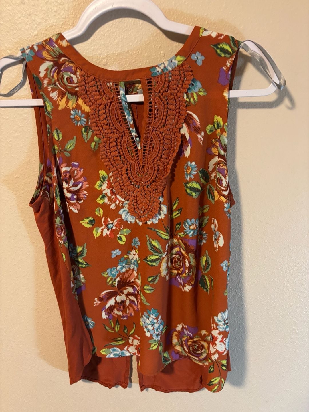 Daniel Rainn Floral Lace Trim Tank Top 3