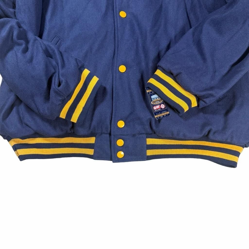Product thumbnail 6