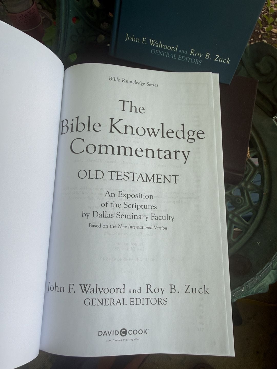 The Bible Knowledge Commentary Old And New Testament Set David C Cook 5