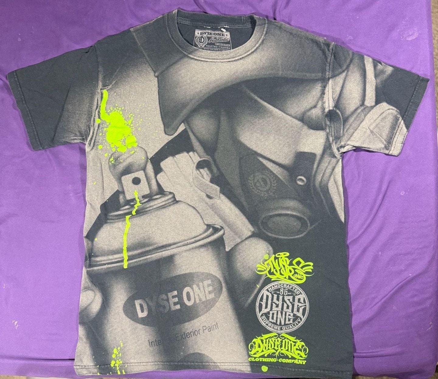 Dyse One Graffiti Graphic T-Shirt Size Medium Black Spray Paint 2