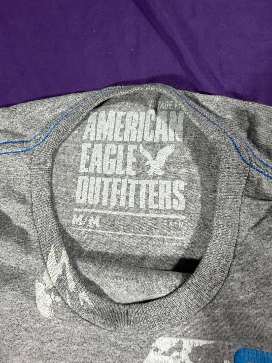 American Eagle Outfitters T-Shirt Size M Gray Graphic 1977 Tee 3
