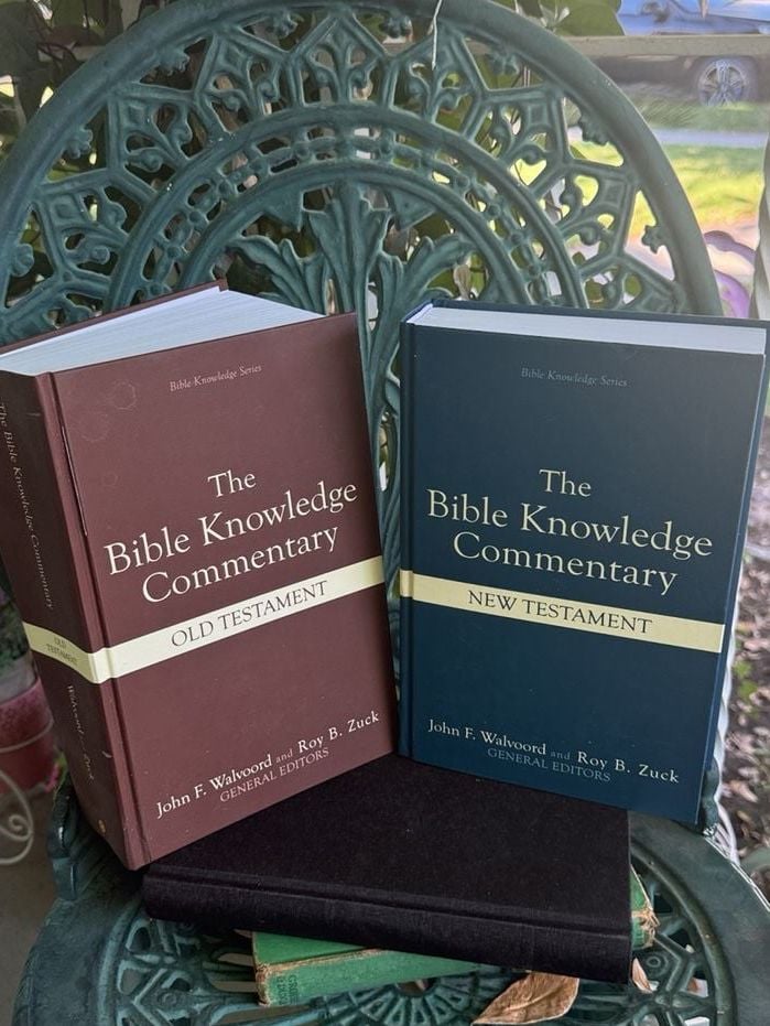 The Bible Knowledge Commentary Old And New Testament Set David C Cook 1