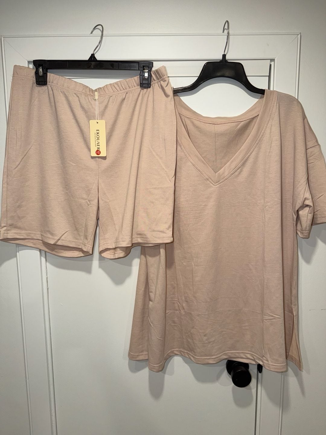 Ekouaer Pajama Set Size XL Beige V-Neck Shorts Loungewear 4
