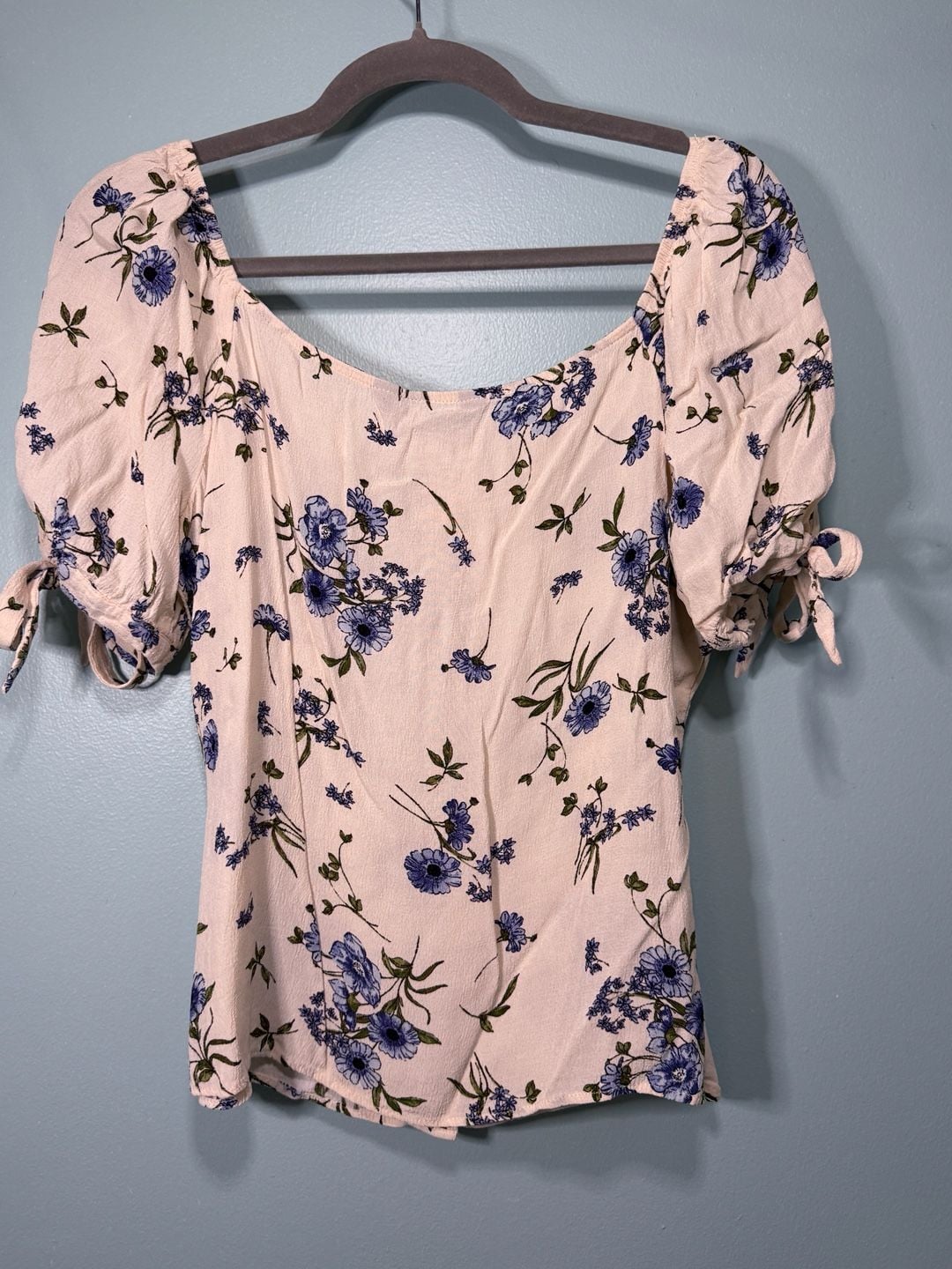 F&F Floral Blouse Size US 12 White Blue Square Neck Tie Sleeve 7
