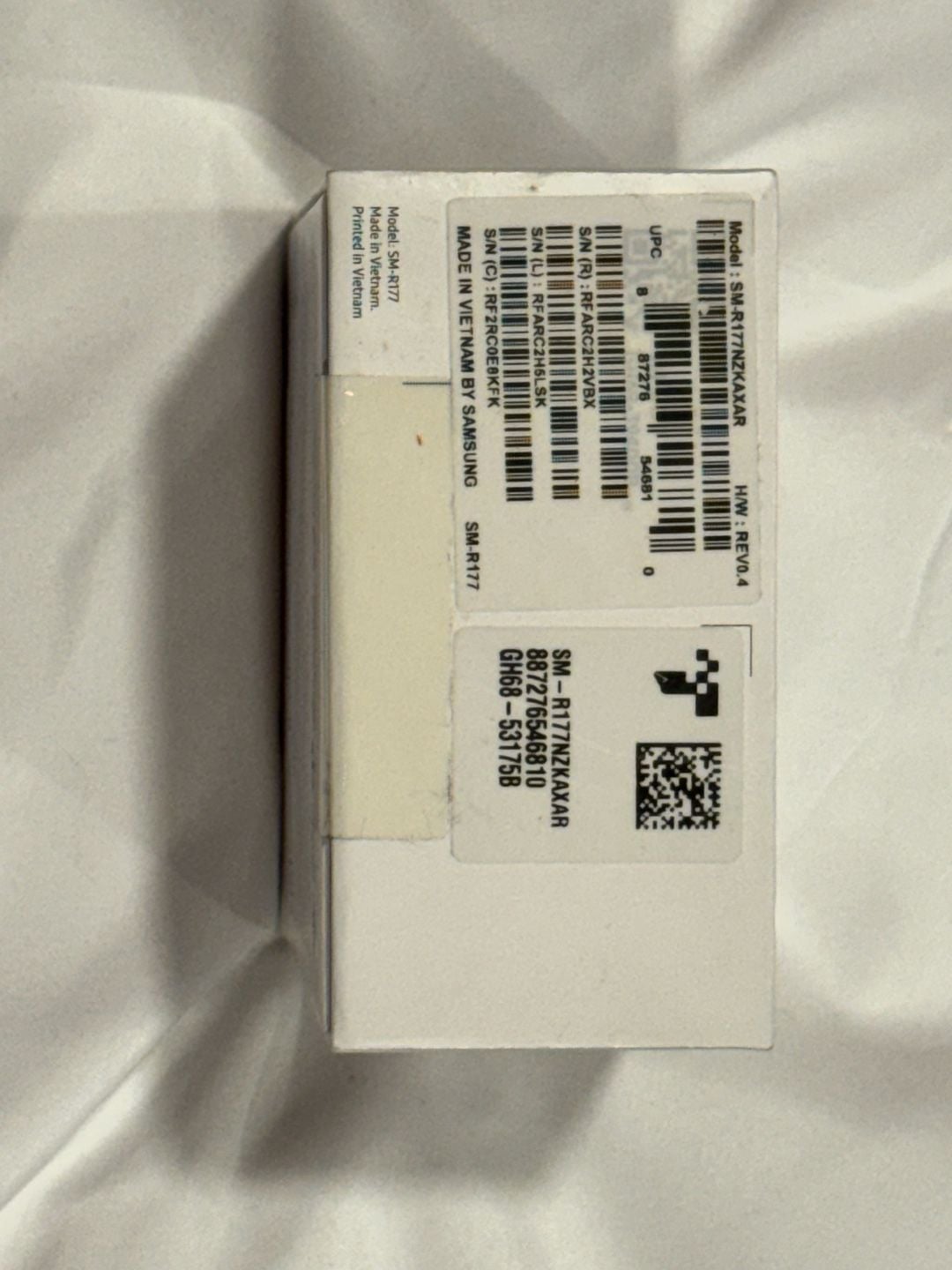 Sealed Samsung Galaxy Buds 2 Earbuds Graphite Black never opened 2