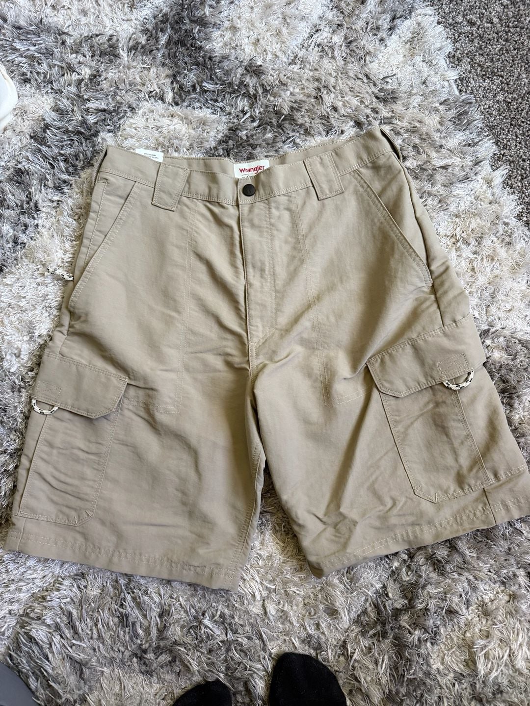 Wrangler Authentics Cargo Shorts Size 33 Tan Nylon 2