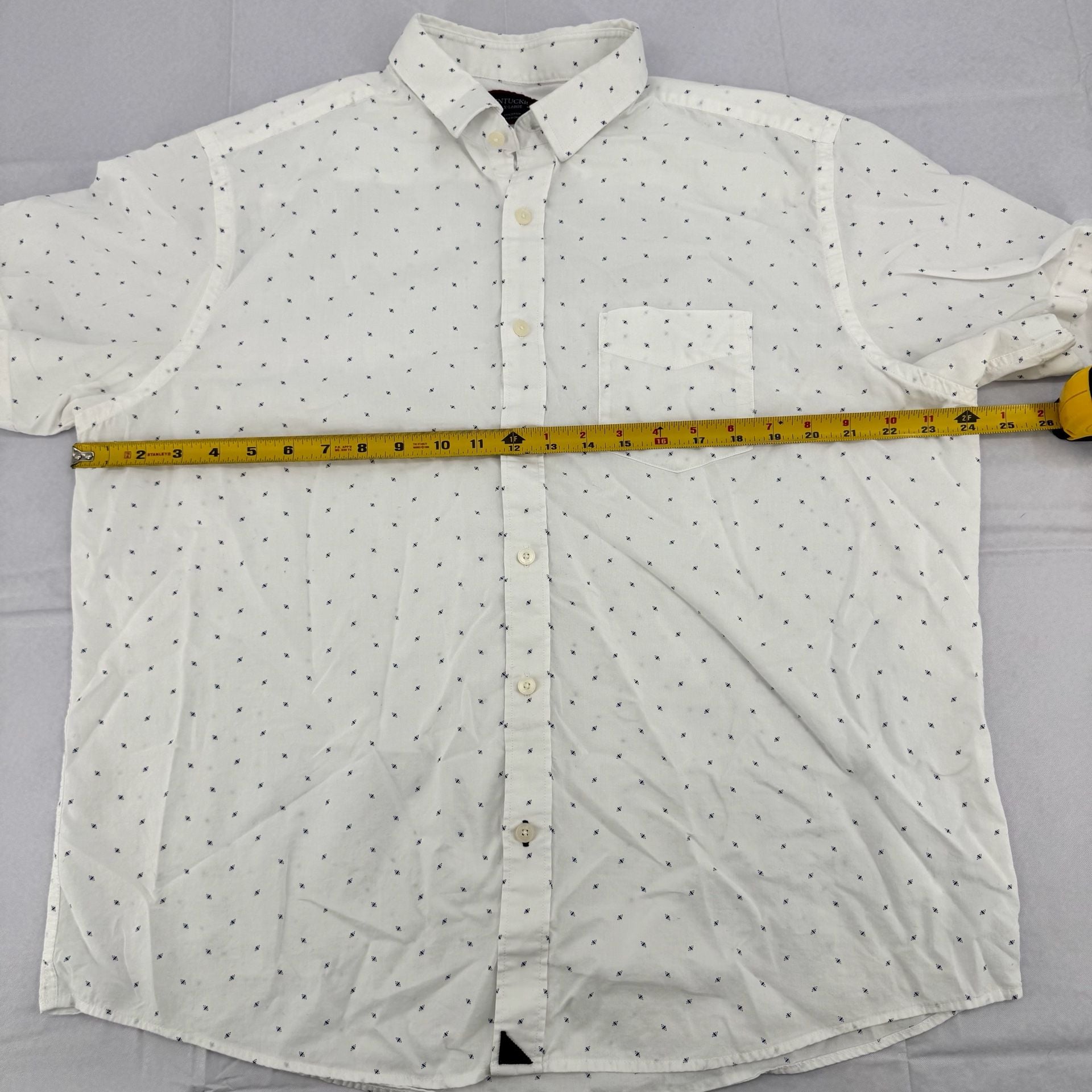 UNTUCKit Short Sleeve Button Up Shirt Size XL White Blue Print Cotton 4