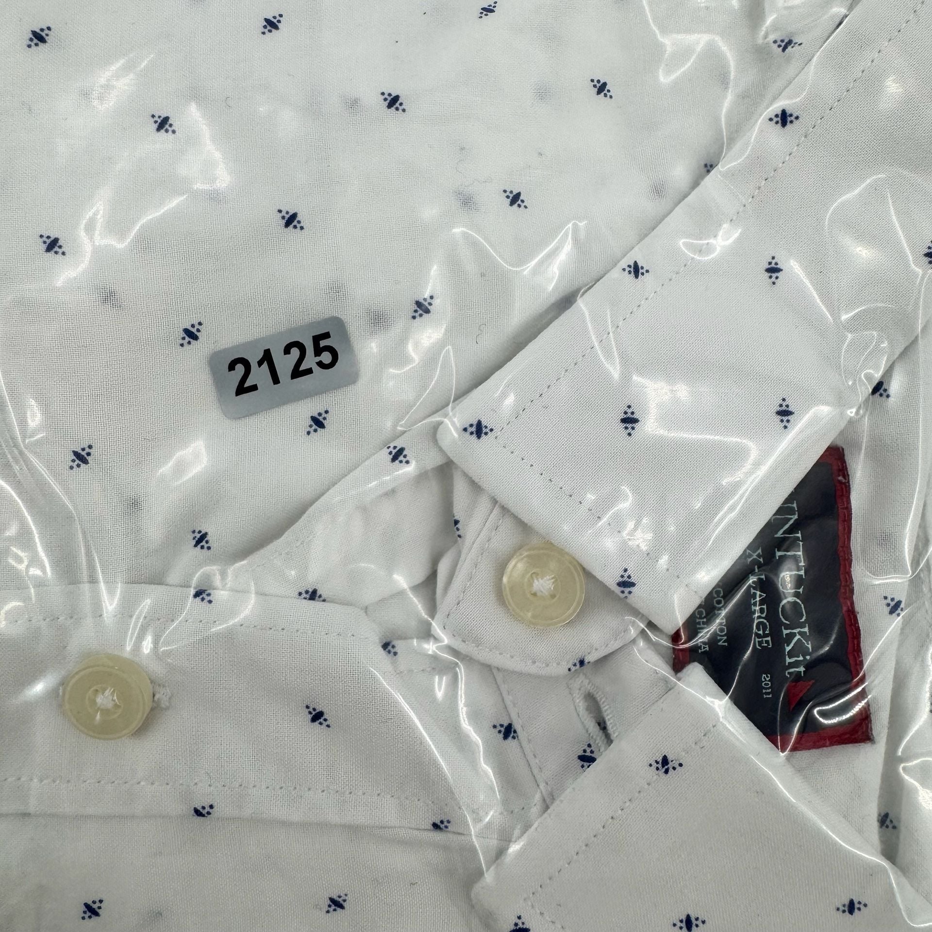 UNTUCKit Short Sleeve Button Up Shirt Size XL White Blue Print Cotton 6