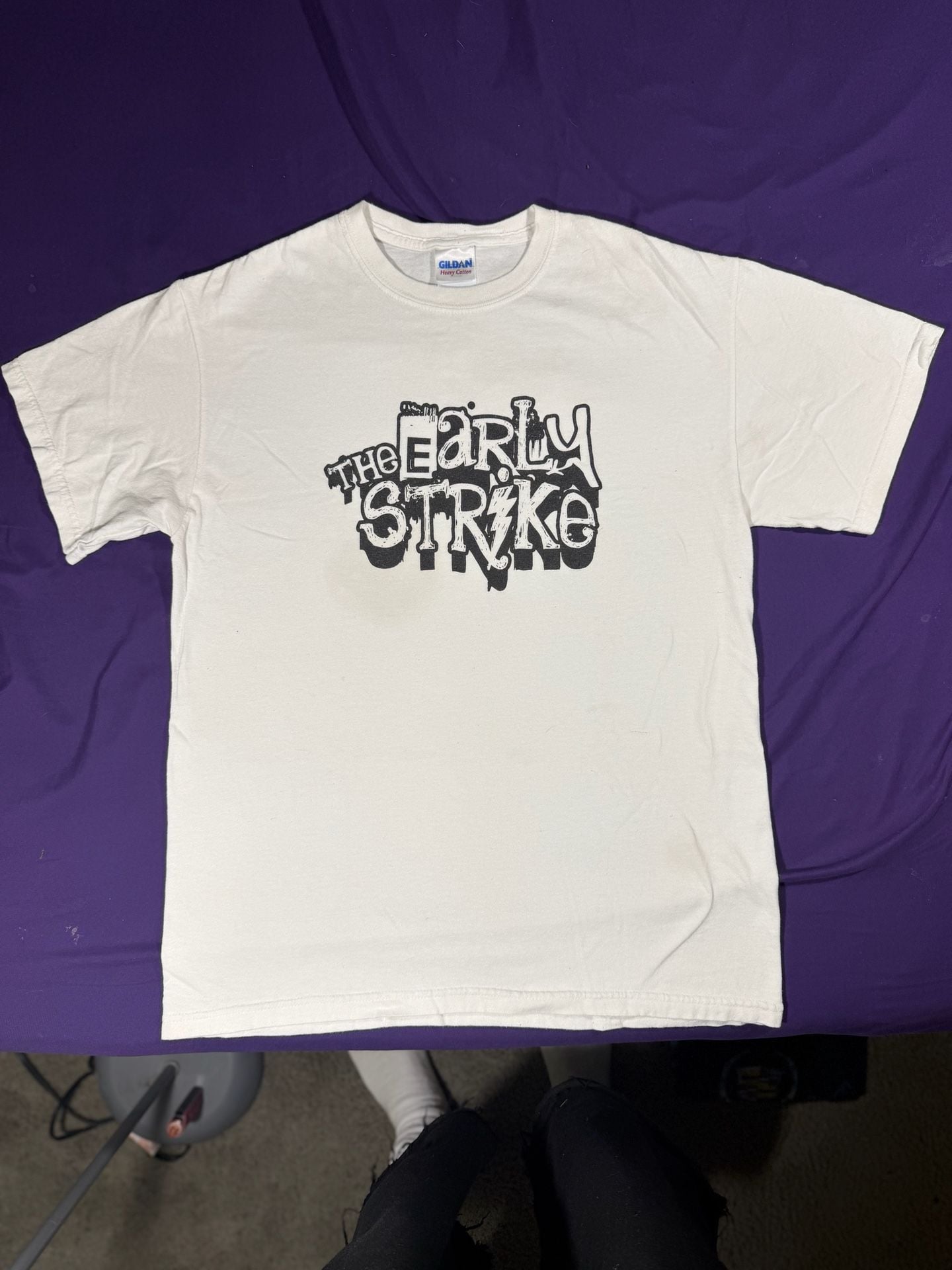 Gildan The Early Strike T-Shirt White Heavy Cotton 2