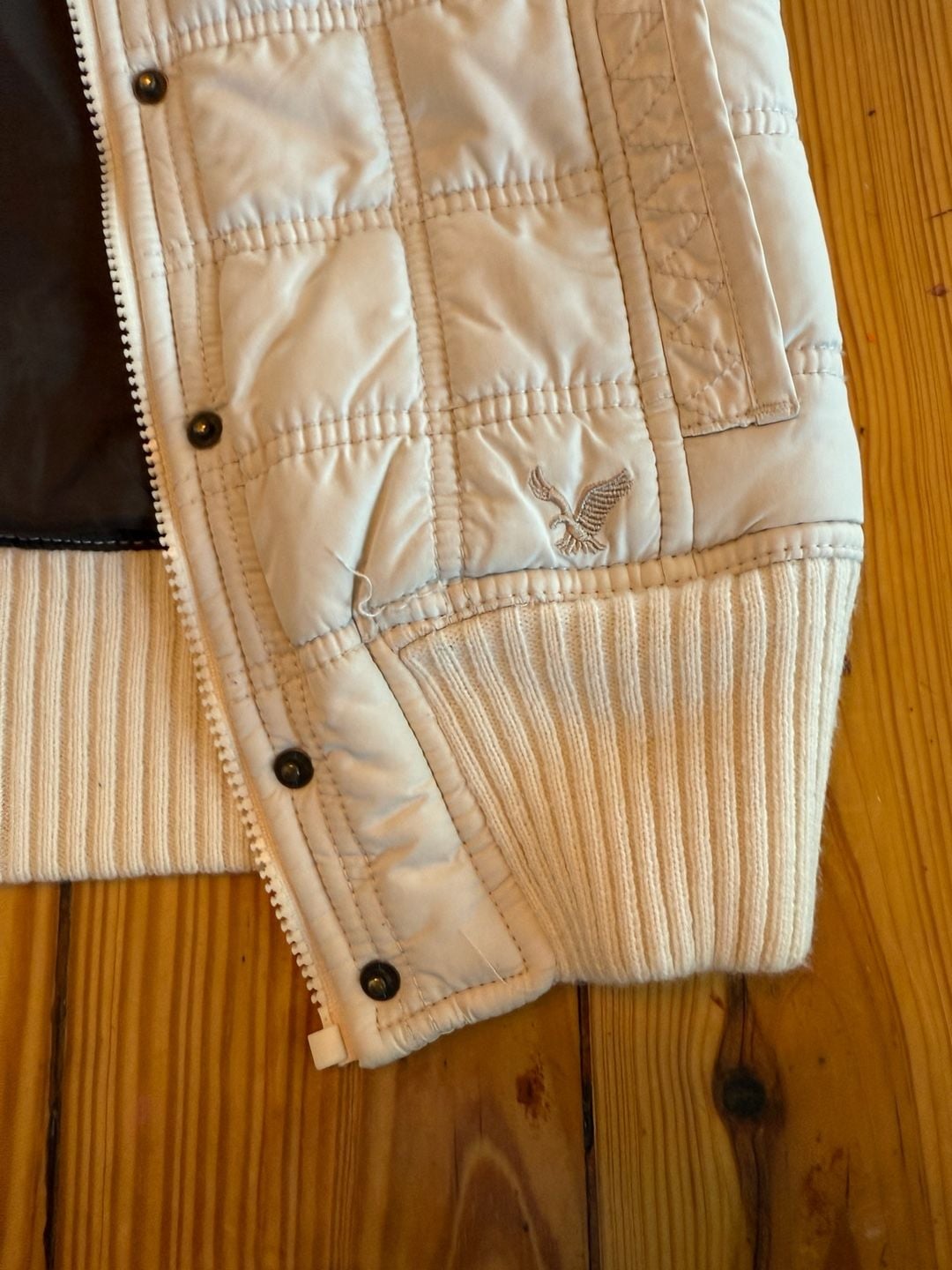 American Eagle Outfitters Quilted Puffer Vest Size S White NEEDS ZIPPER 3