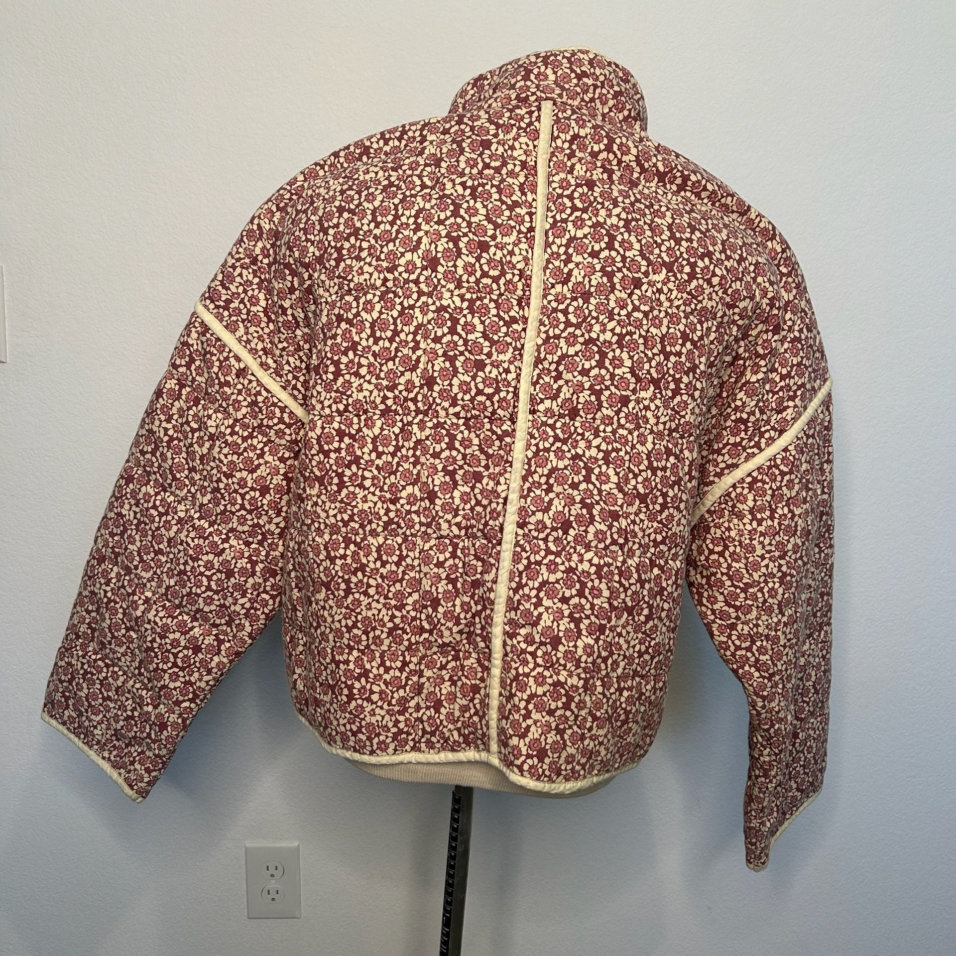 Free People Quilted Jacket Size XS Purple Floral Print Cropped 3