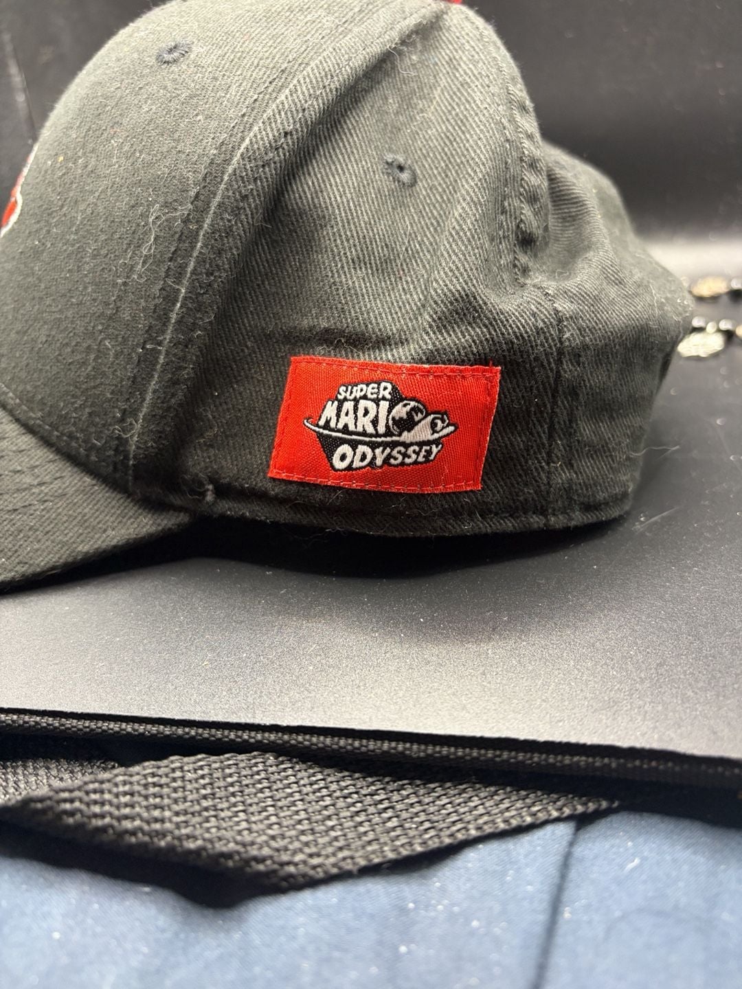 Bioworld Super Mario Odyssey Cappy Snapback Hat Black Red 4