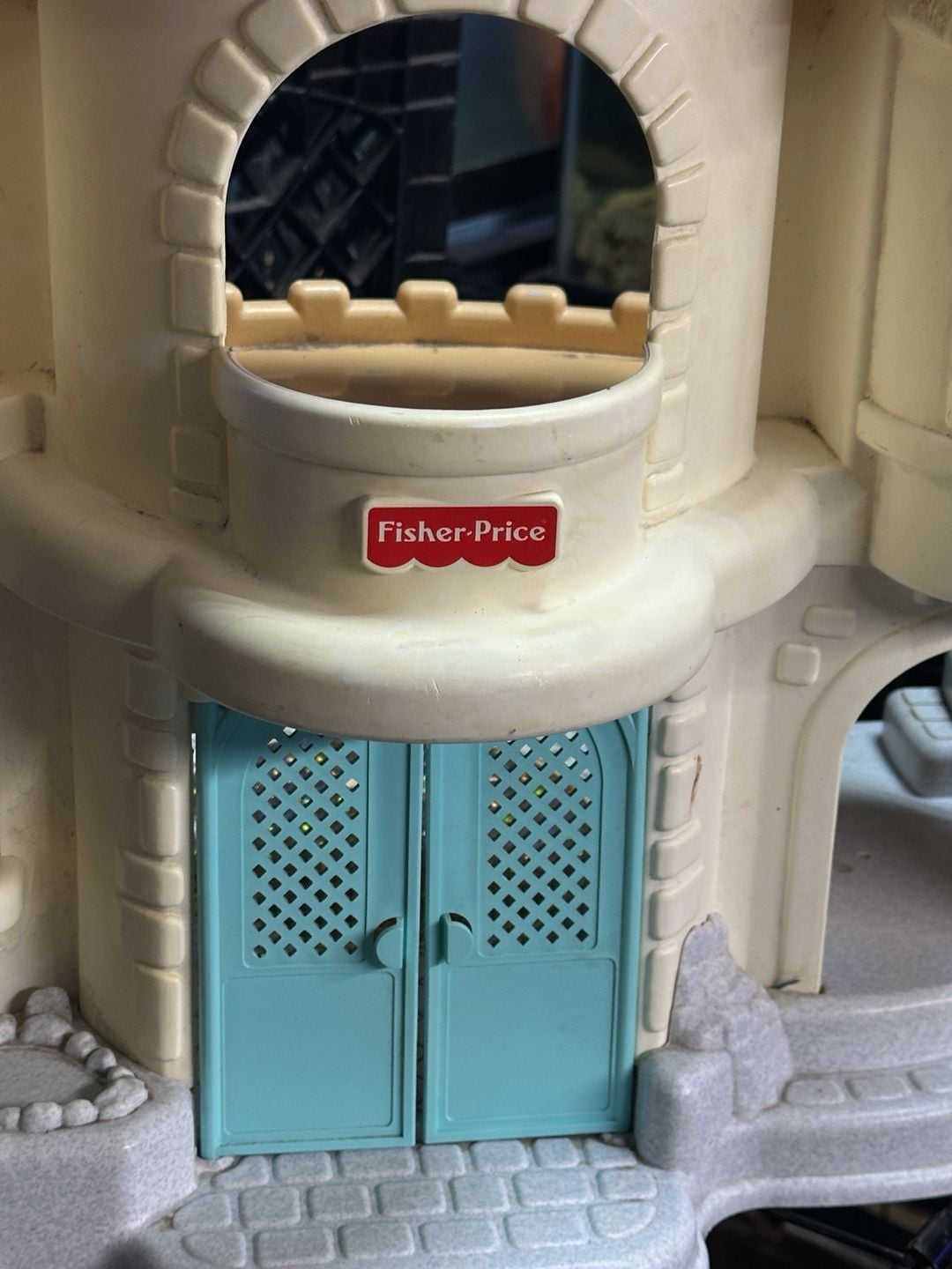 Fisher-Price Princess Castle Dollhouse 2