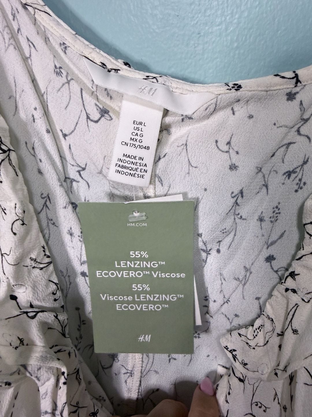 H&M Floral Ruffle Blouse Size L White Black Button Front Top 4