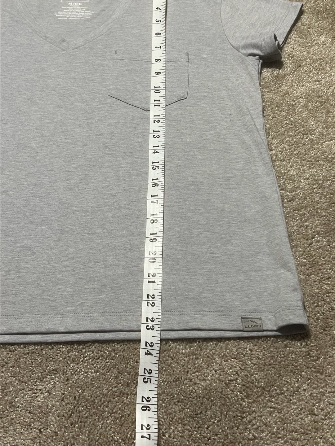 L.L. Bean V-Neck Pocket T-Shirt Size M Reg Gray Recycled Polyester Blend 6