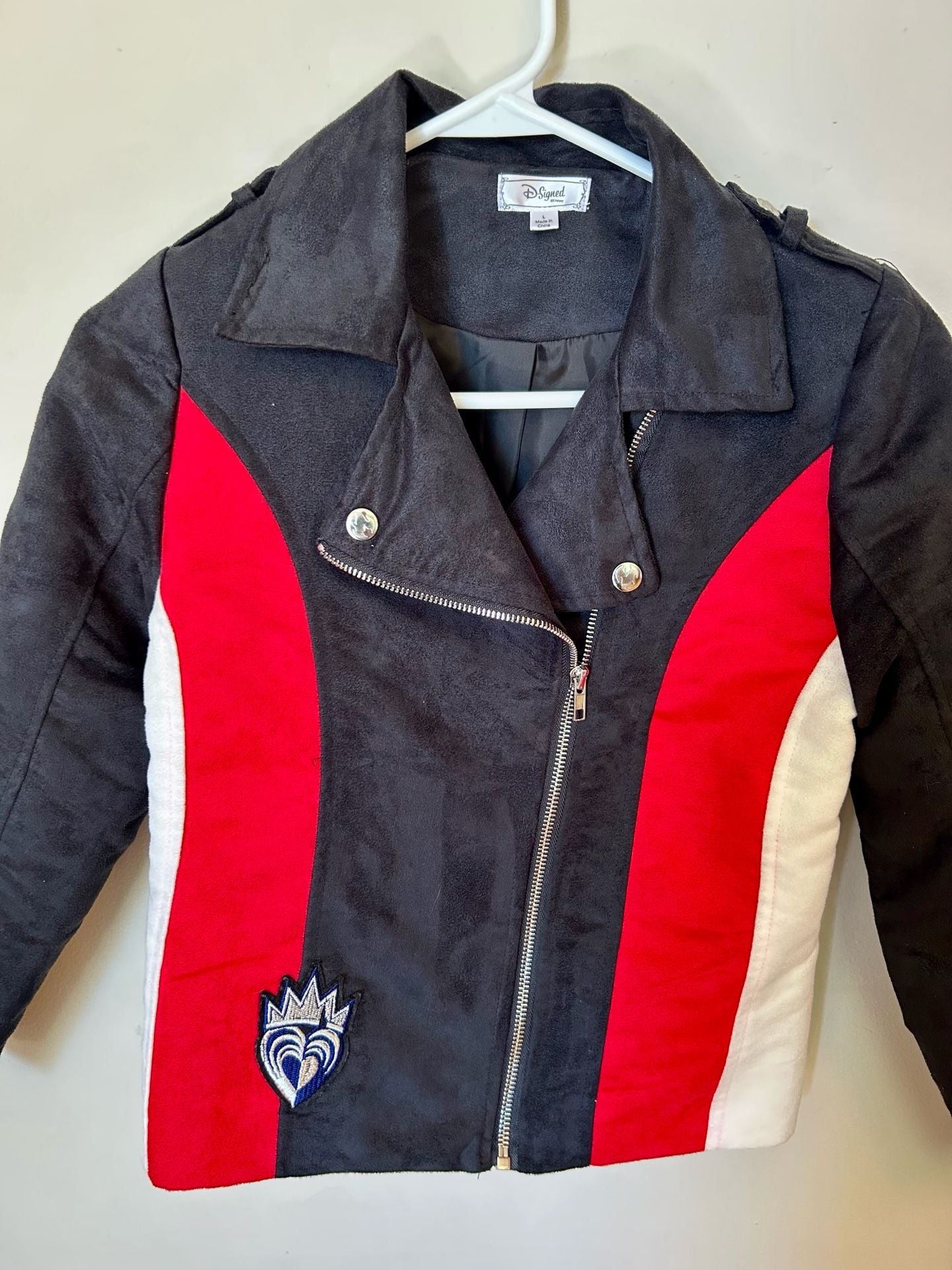 DSigned Disney Villain Jacket Size L Faux Suede 3