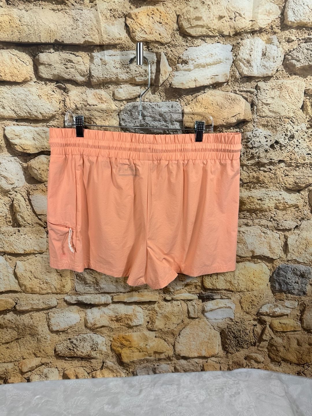 Avalanche Outdoor Supply Company Shorts Extra Large Peach Athletic Drawstring 3