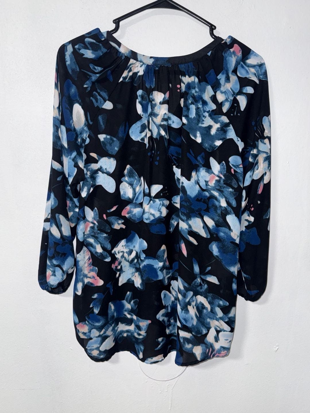 Saint Tropez Floral Blouse Size M Blue Black 3