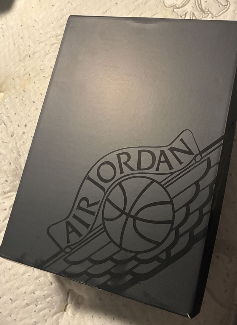 Nike Air Jordan 1 Mid Lucky Green Black White Sneakers 7