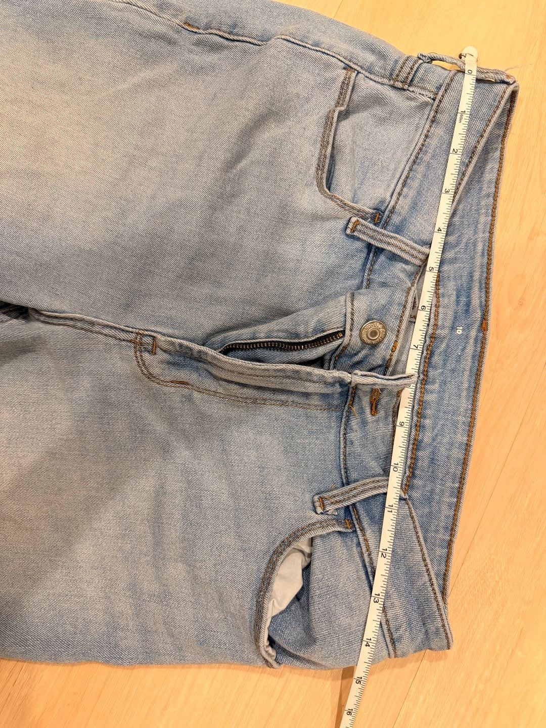 Old Navy Flare Jeans Size 29x29 Light Wash 6