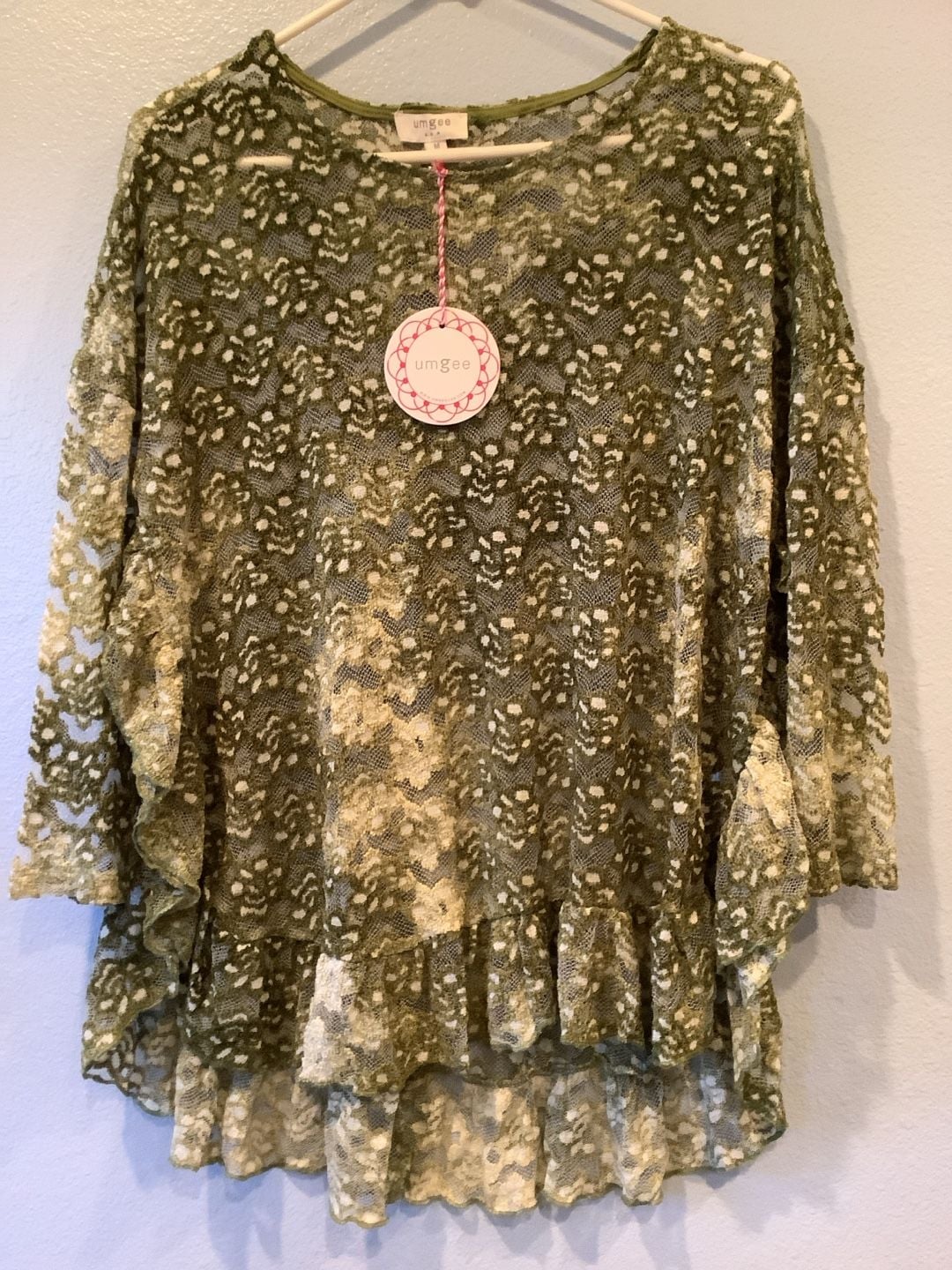 Umgee Olive Green Lace Ruffle Hem Top Size M 2