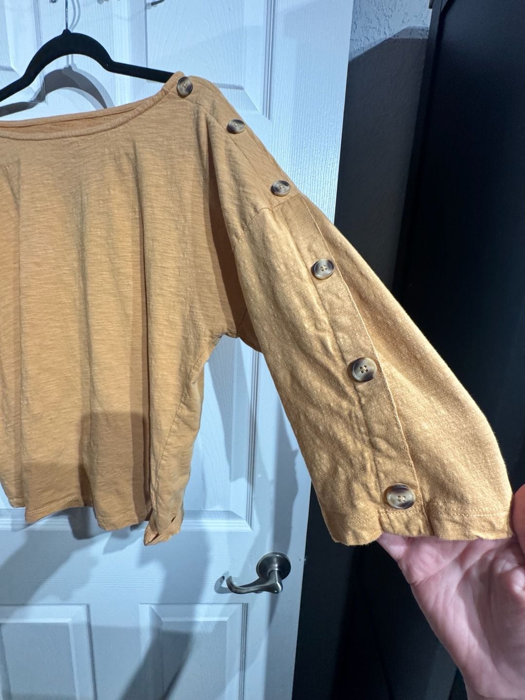 Chadwicks Button-Accent Top Size XL Mustard Yellow 100% Cotton 8