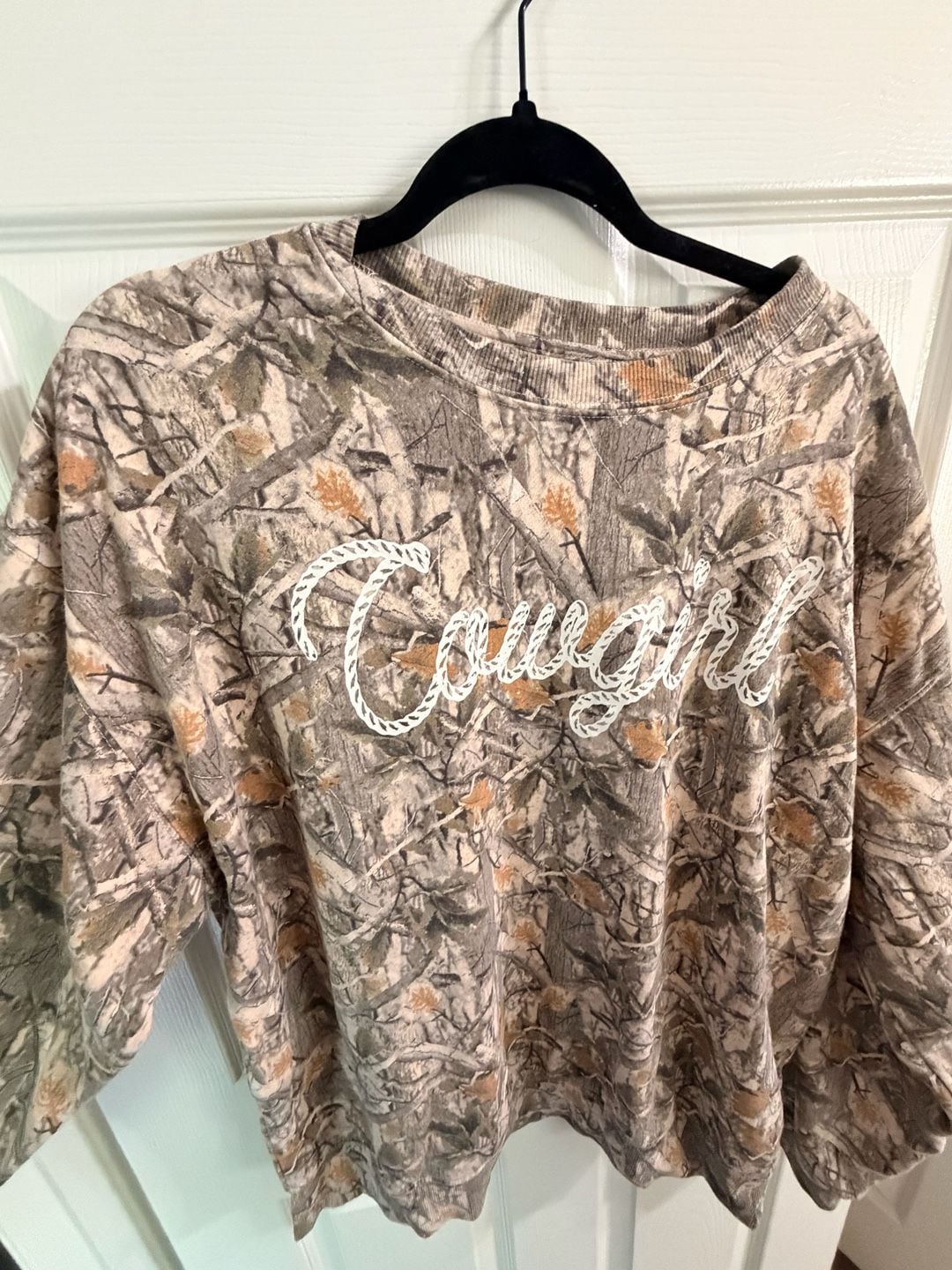 Goodie Two Sleeves Cowgirl Real Tree Camo Sweatshirt XL 3