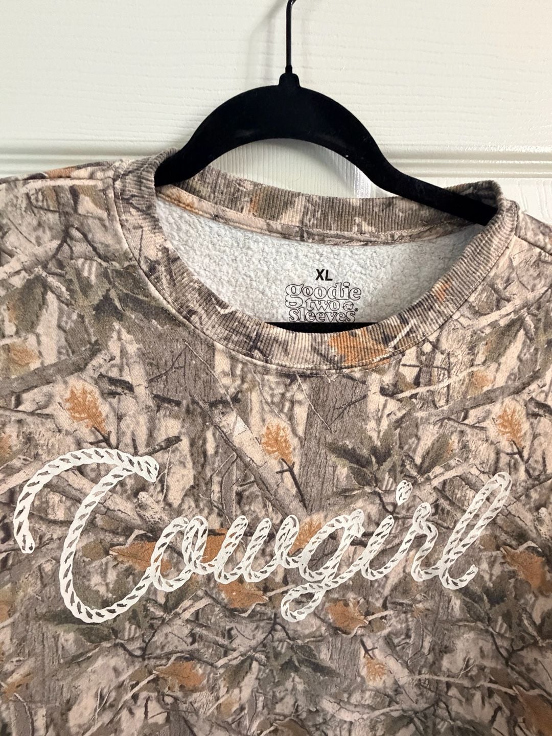 Goodie Two Sleeves Cowgirl Real Tree Camo Sweatshirt XL 4