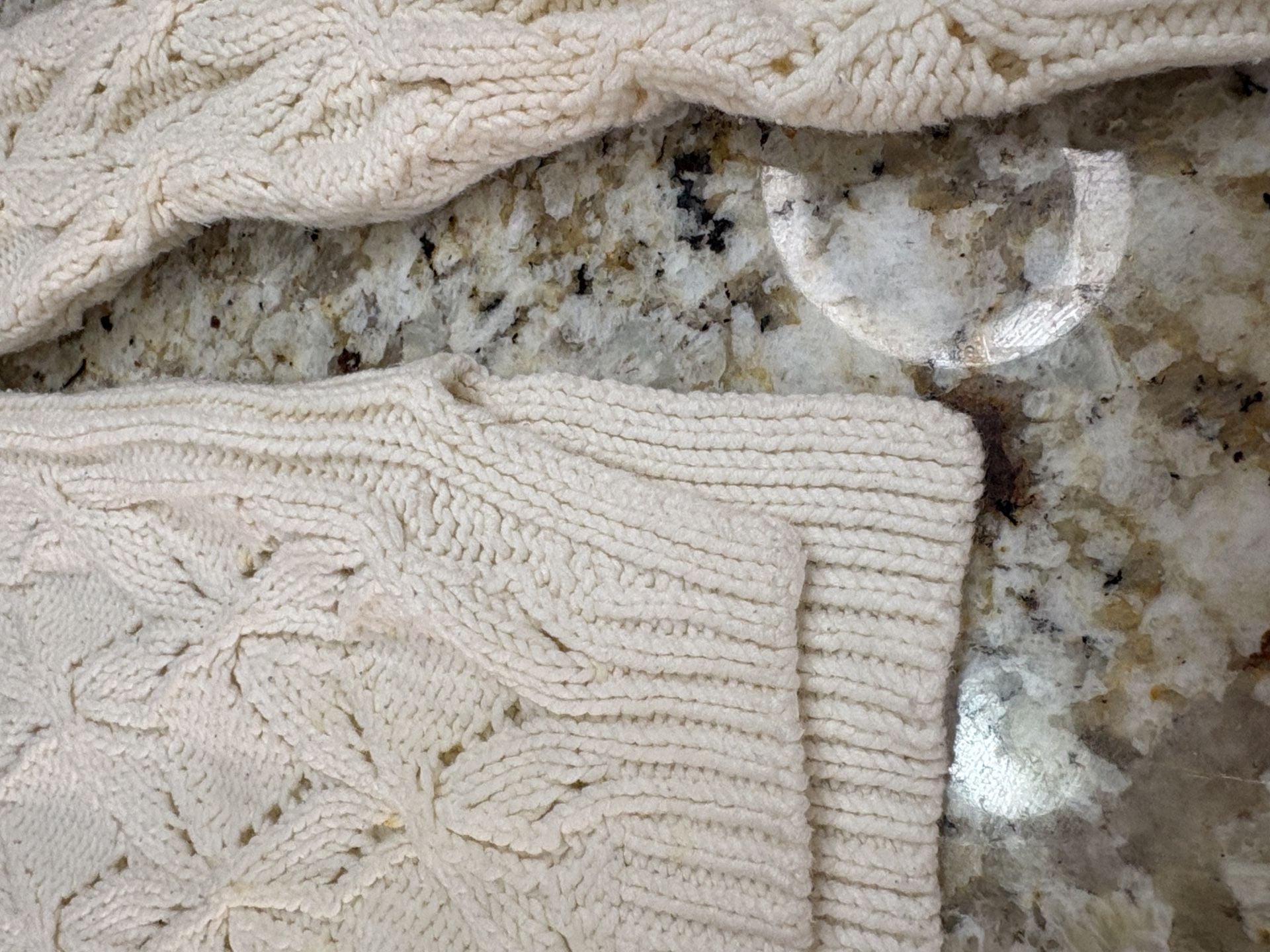 Loft Cable Knit Sweater Size S Cream Cotton Blend Pullover 6