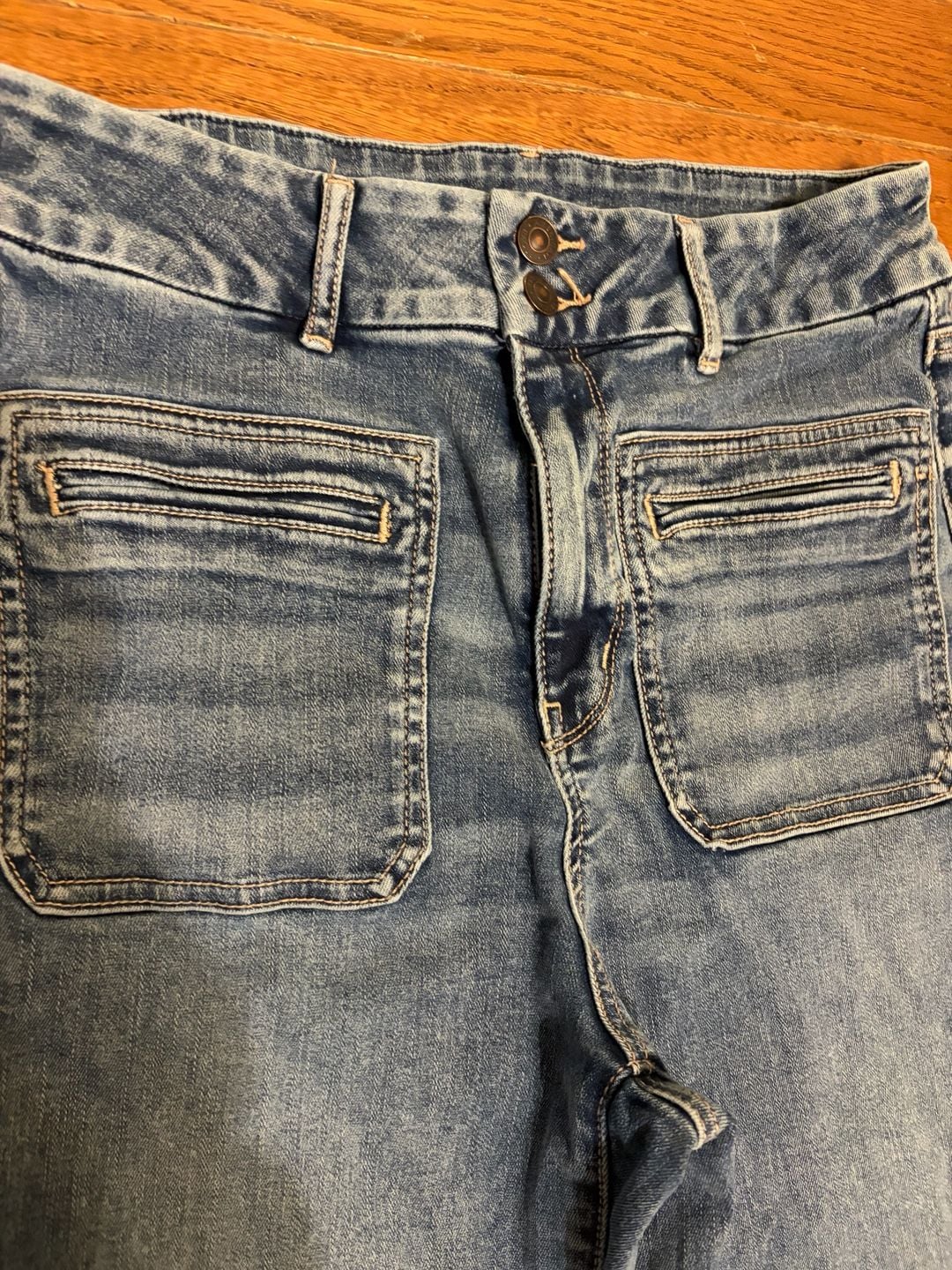 American Eagle Curvy Super Hi-Rise Flare Jeans Size 10 Short 3