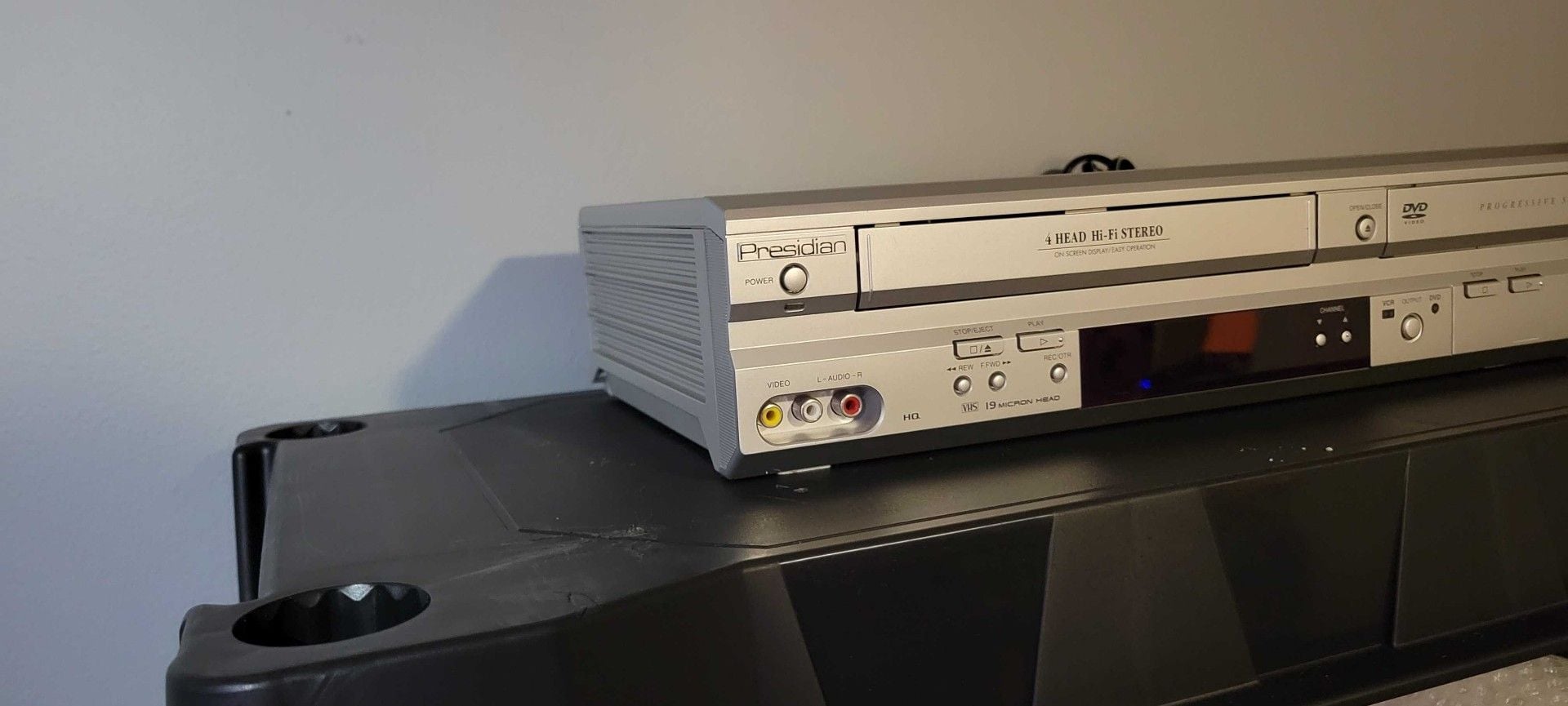 Presidian VCR DVD Recorder Progressive Scan Model PDC-3286 6