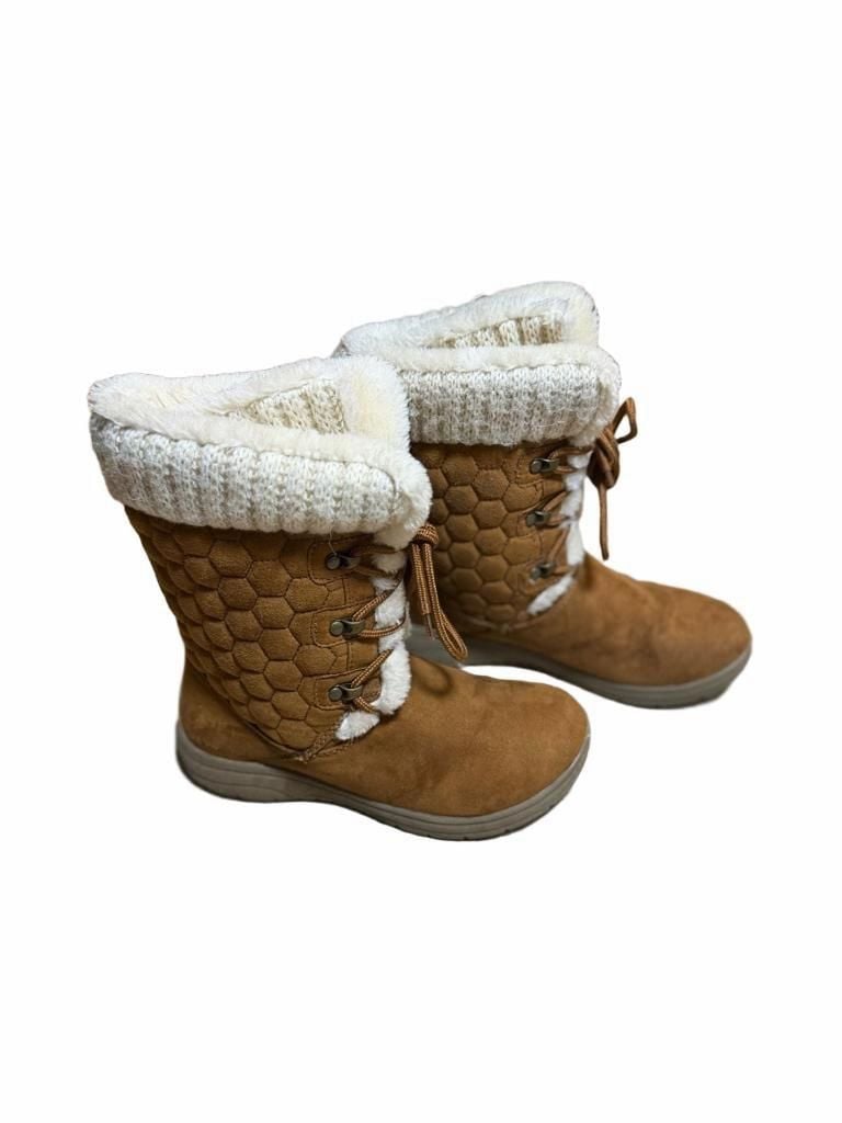 Liz Claiborne Tan Faux Fur Lined Winter Boots Size 6 Cozy Lace Up 4