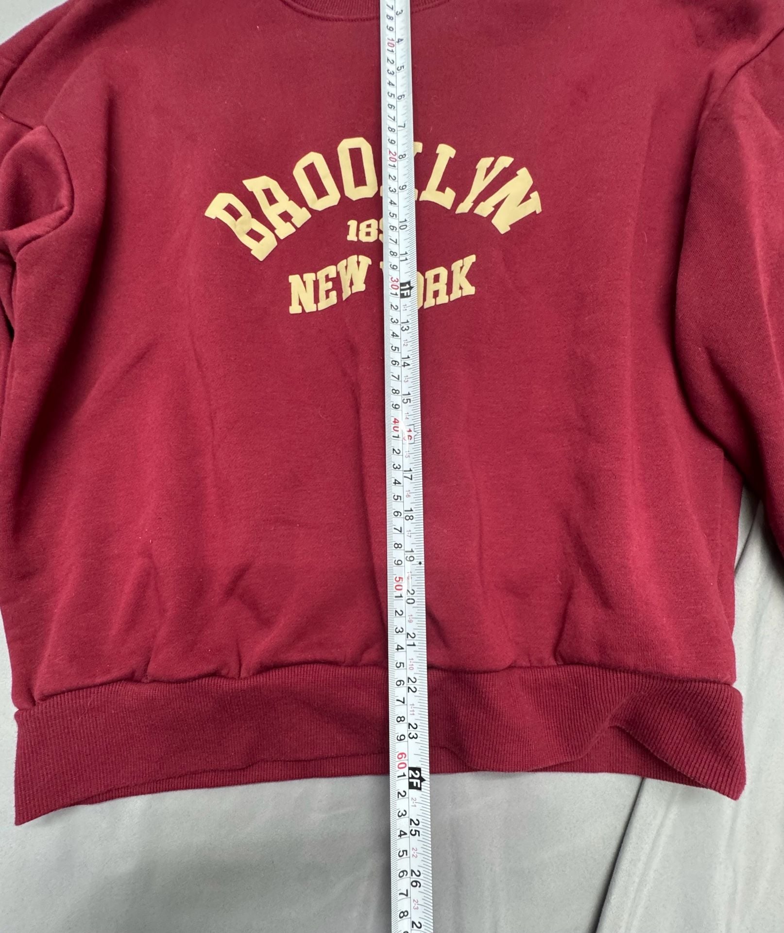 Dazy Brooklyn New York Sweatshirt Size M Red Crewneck Pullover 5