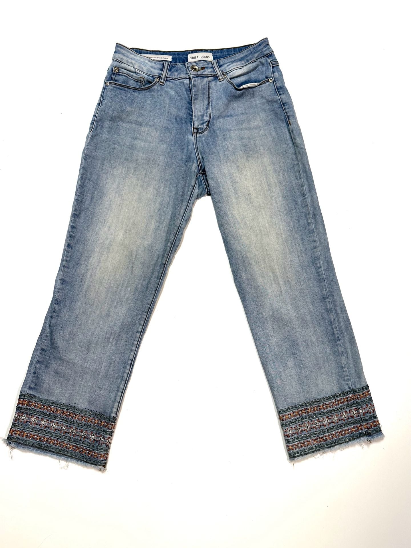 Tribal Jeans Women's Jeans Size 6 Cottage-Glam Indie Vanguard Y2K Americana Heritage Embroidered Beaded Hem Mid Rise Light Wash Raw Frayed Boho Stretch Denim Ankle Audrey Straight Crop 2