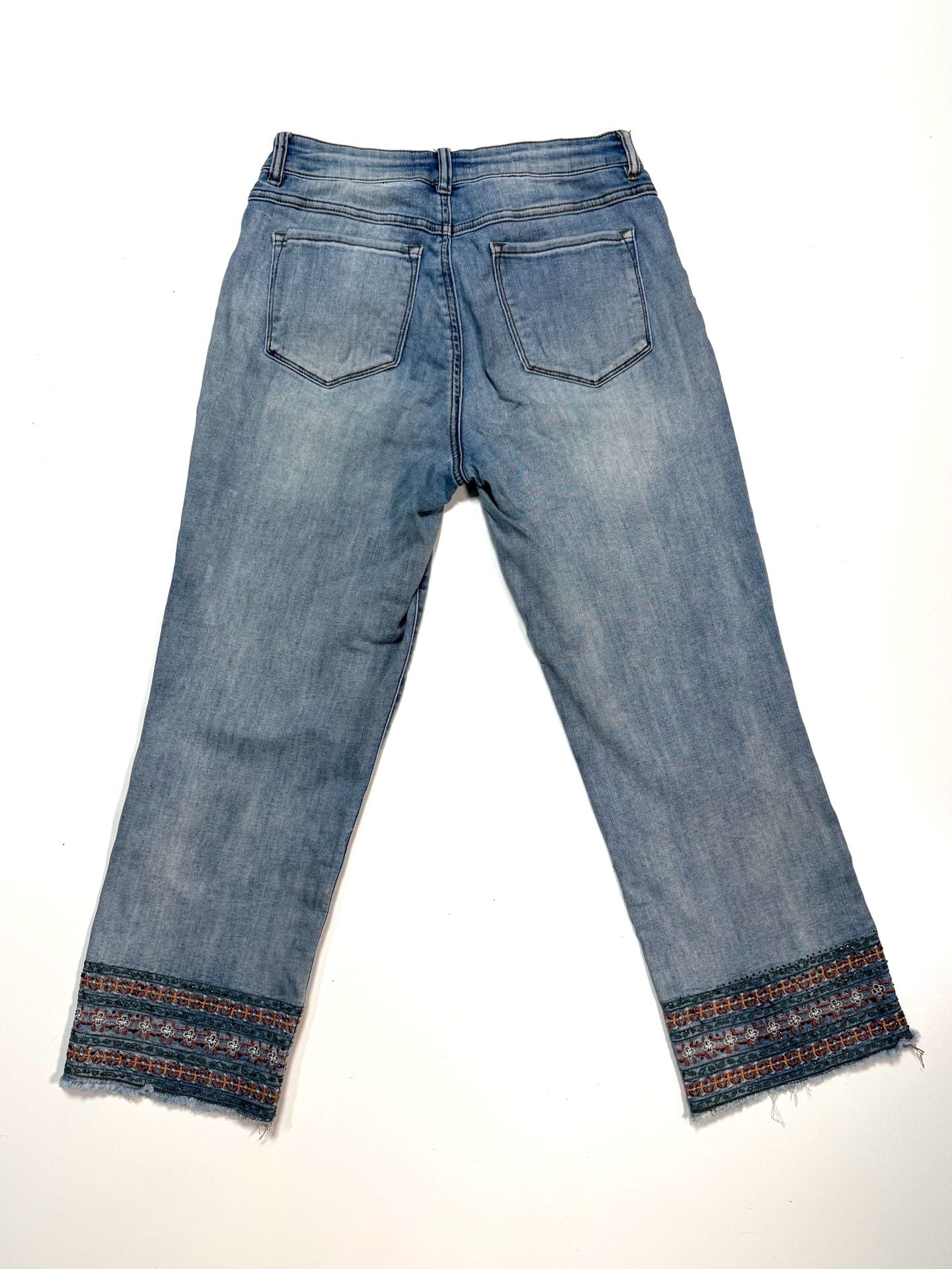 Tribal Jeans Women's Jeans Size 6 Cottage-Glam Indie Vanguard Y2K Americana Heritage Embroidered Beaded Hem Mid Rise Light Wash Raw Frayed Boho Stretch Denim Ankle Audrey Straight Crop 3