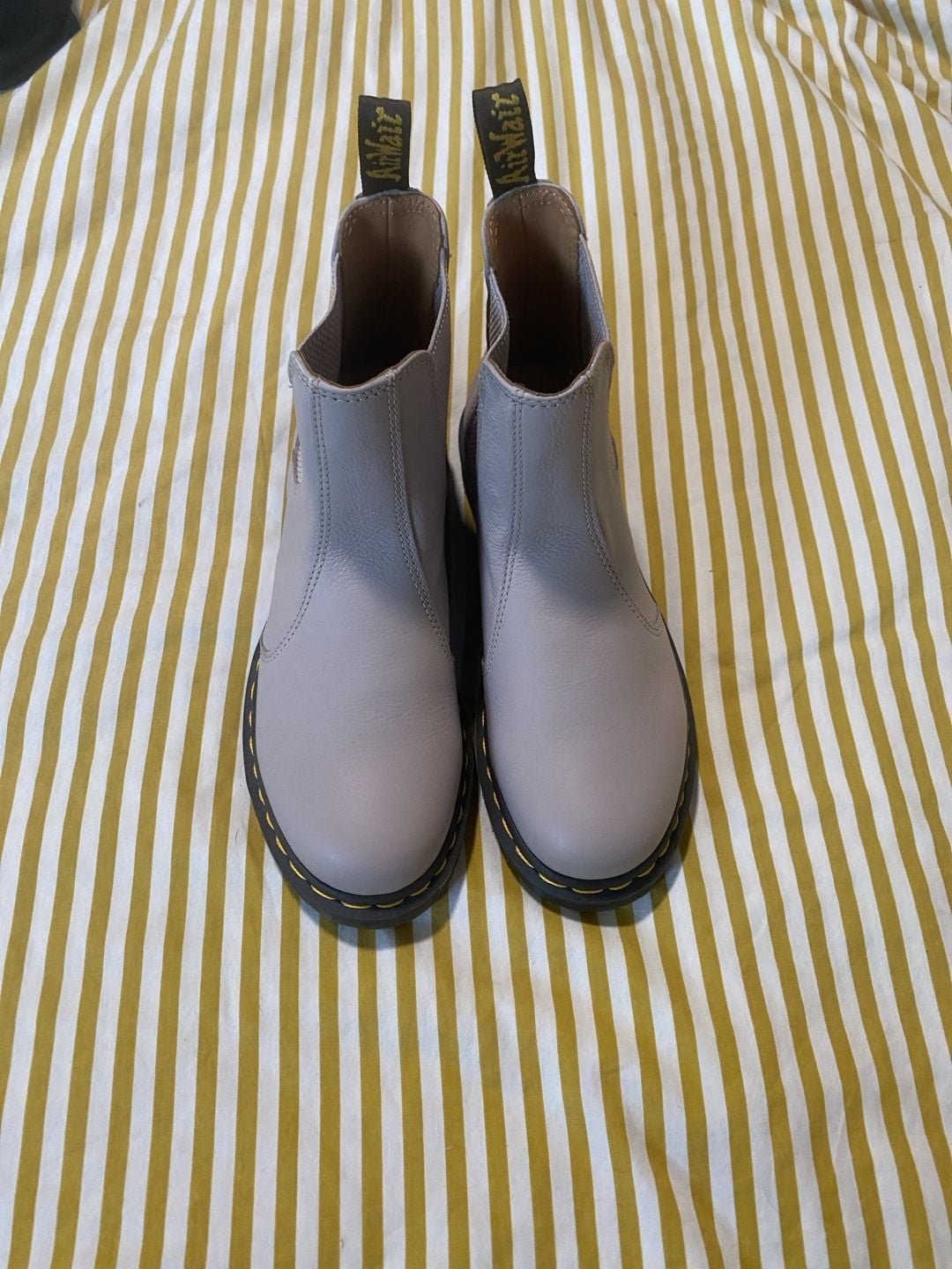 Dr. Martens 2976 Chelsea Boots Size US 8 Grey Leather 2