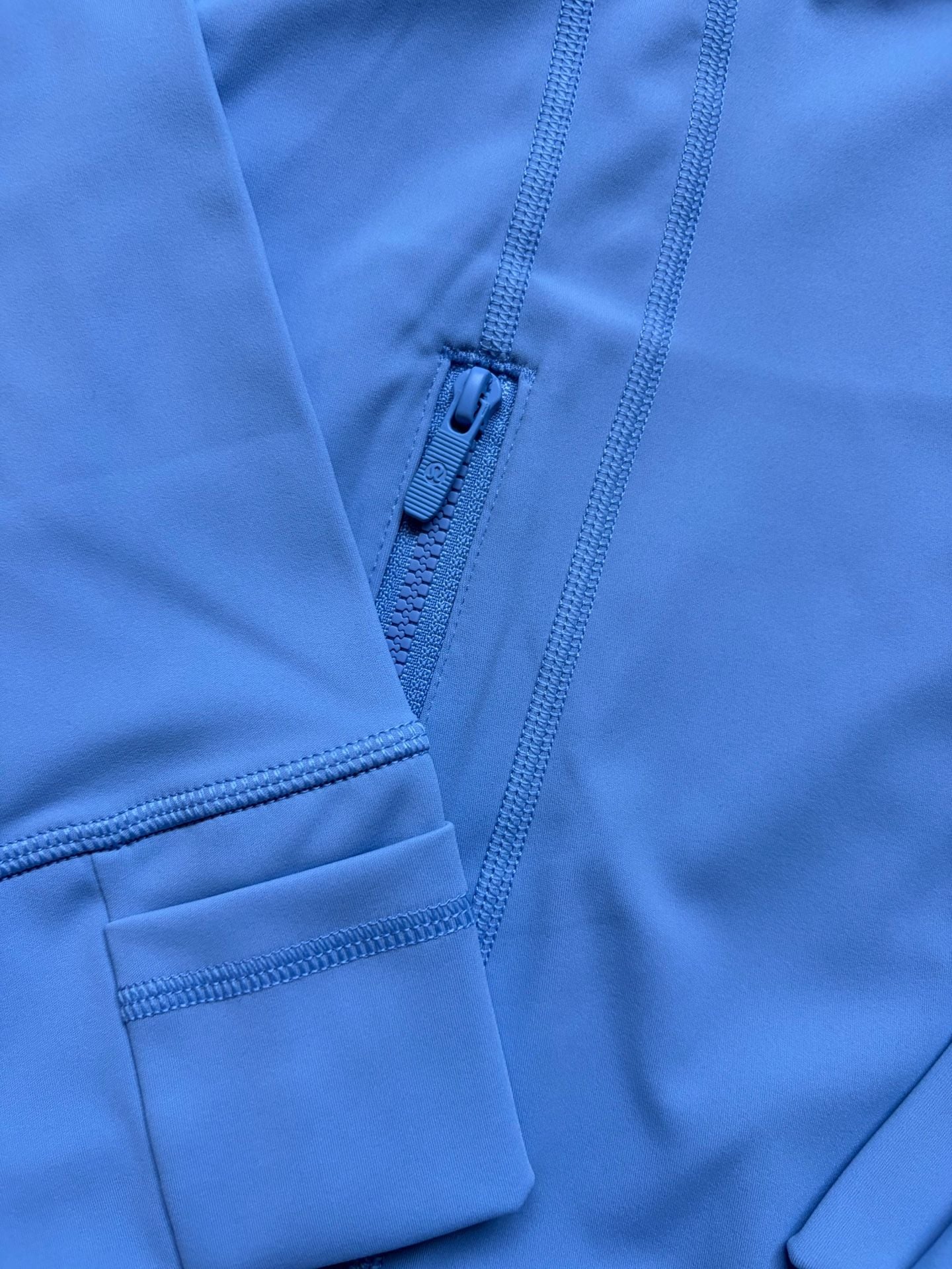 Lululemon Set Define Jacket Luon and Flared Leggings Size 8 Blue 5